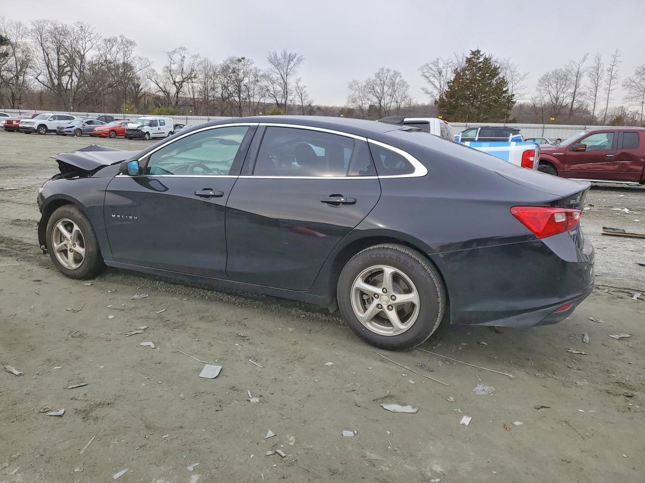 2018 CHEVROLET MALIBU LS photo 3