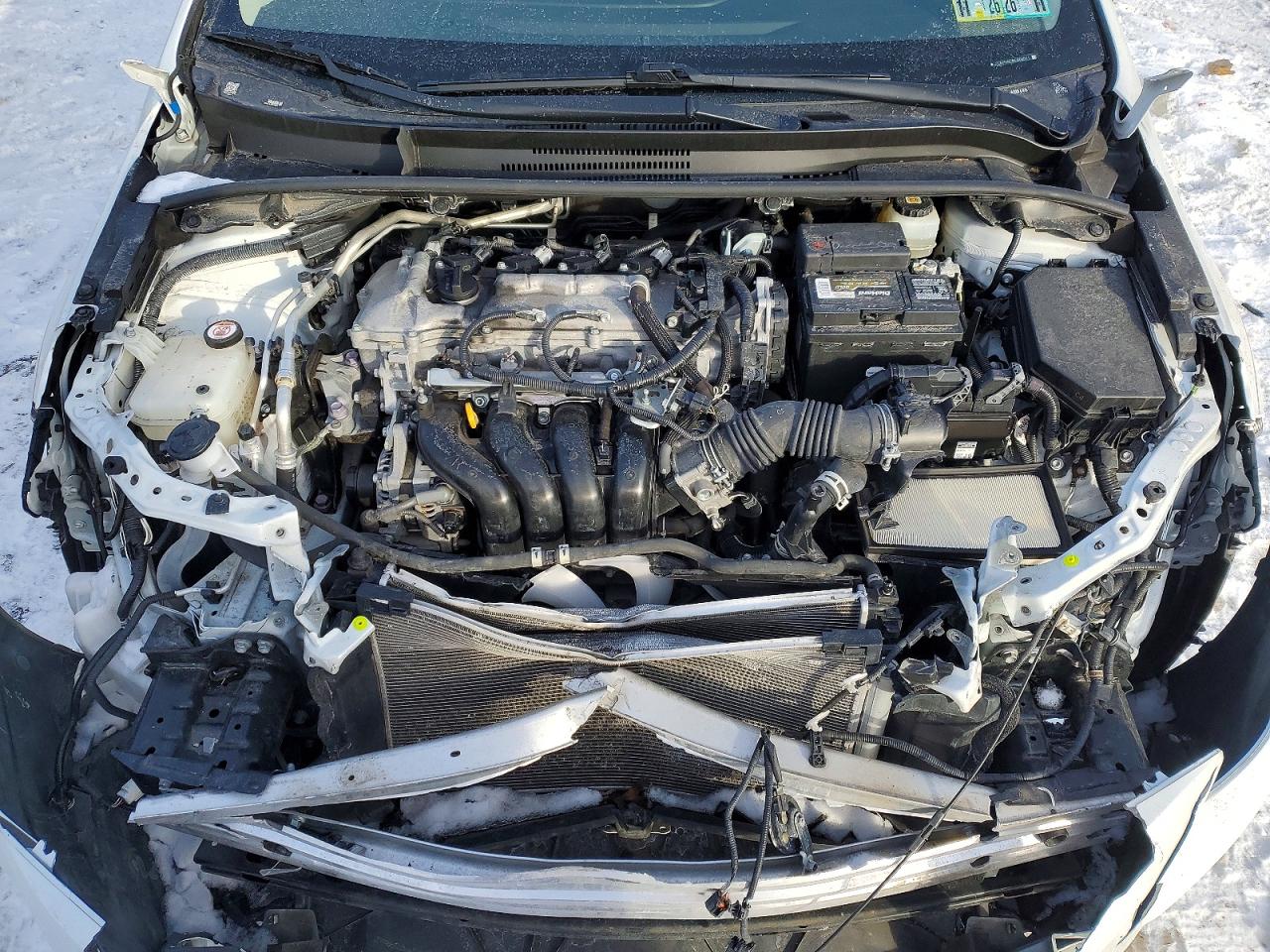 2022 TOYOTA COROLLA LE photo 11
