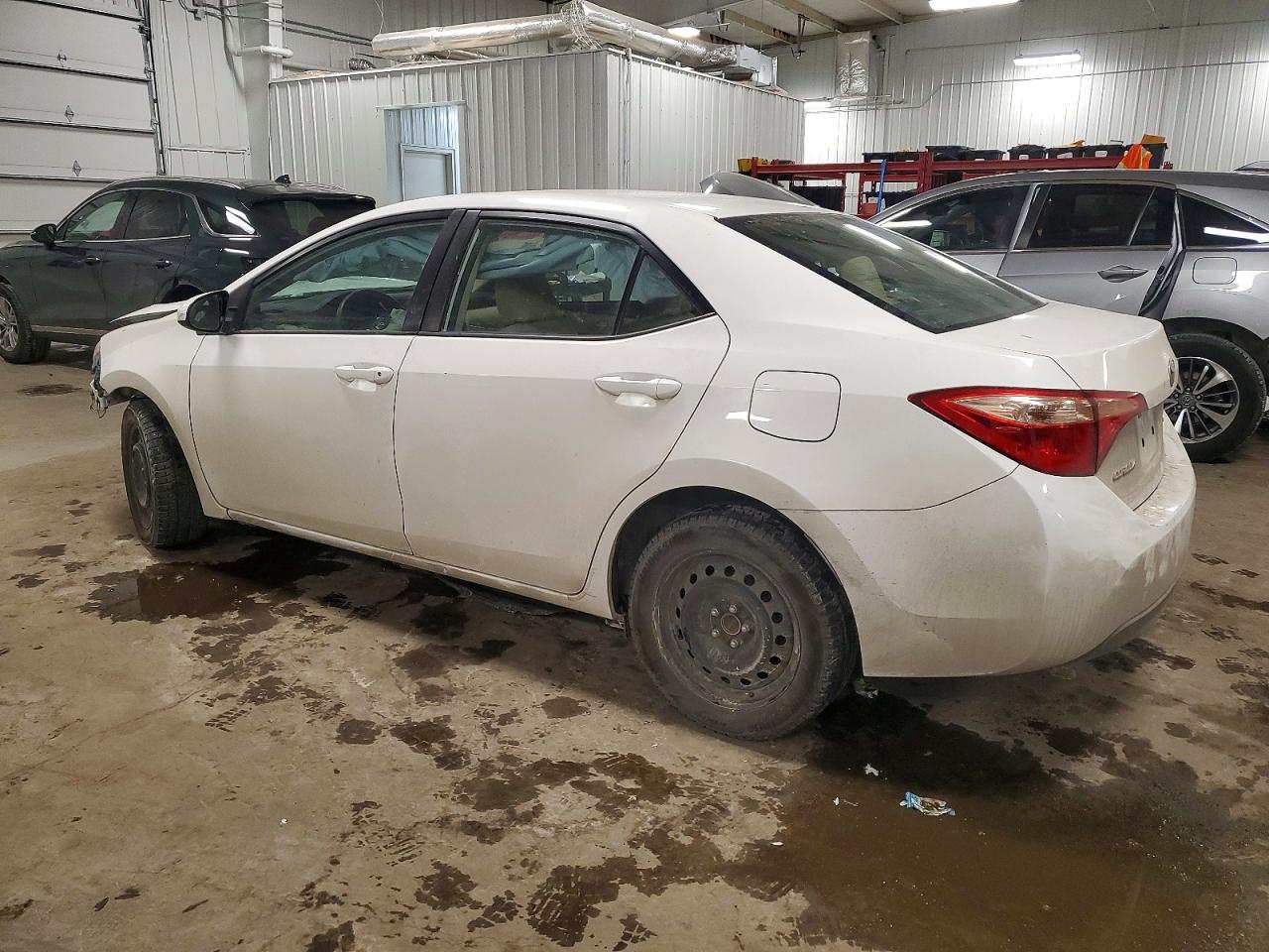 2017 TOYOTA COROLLA L photo 2
