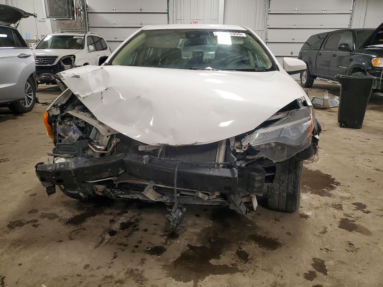 2017 TOYOTA COROLLA L photo 5