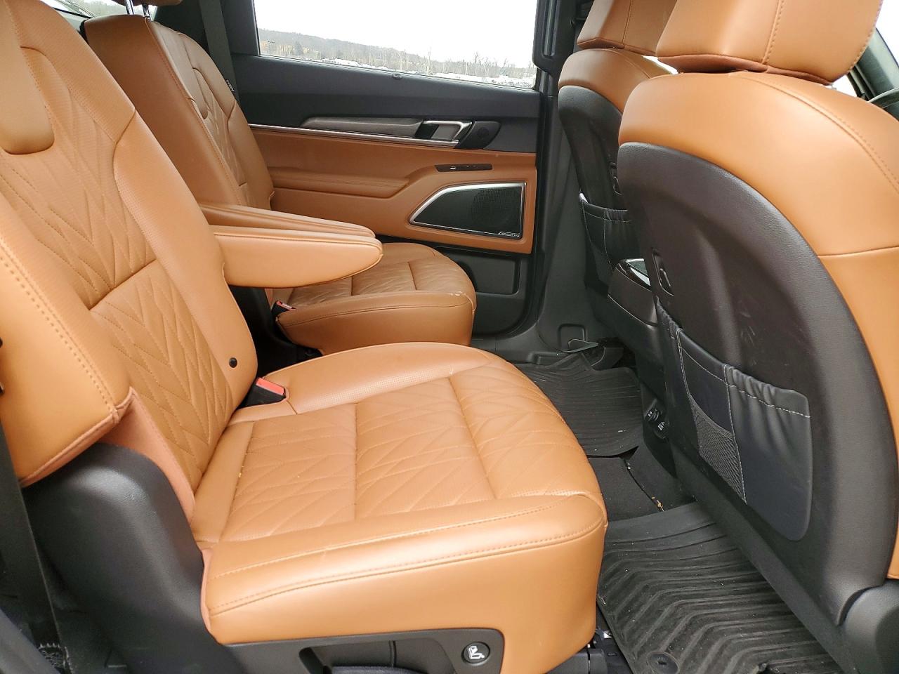 2025 KIA TELLURIDE SX PRESTIGE X-LINE photo 11