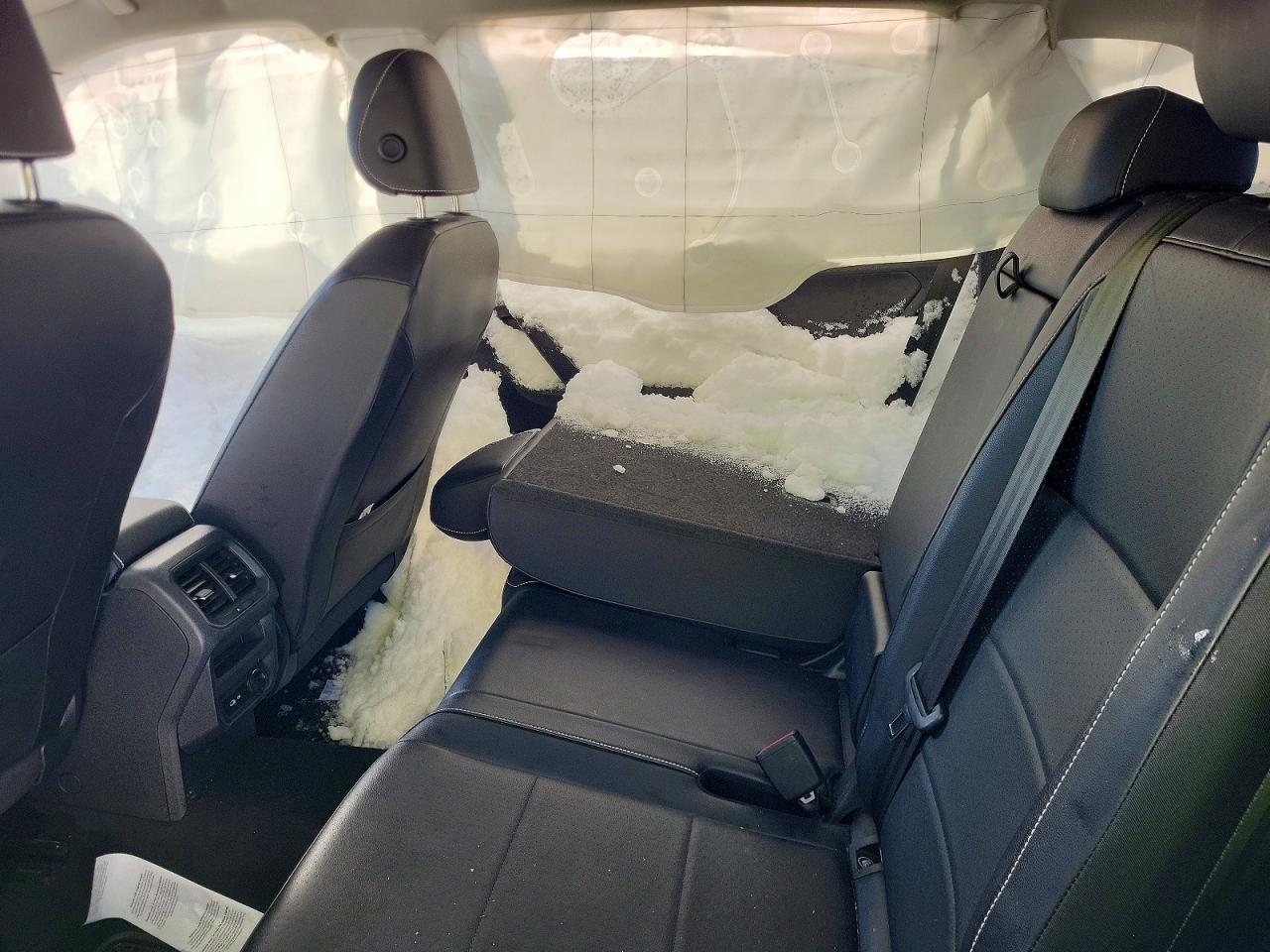 2021 VOLKSWAGEN TIGUAN SE photo 11