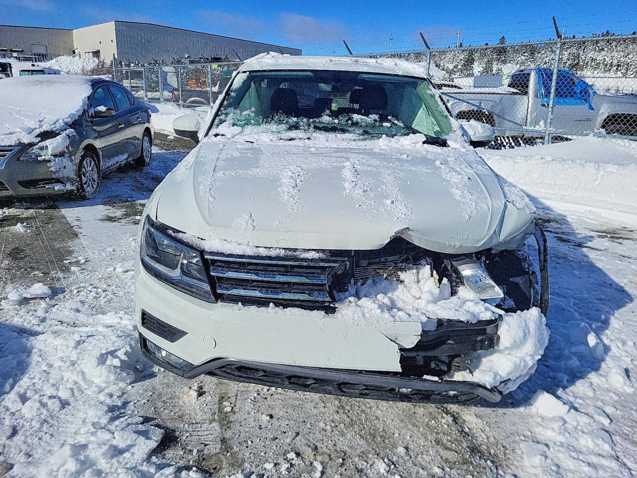 2021 VOLKSWAGEN TIGUAN SE photo 5