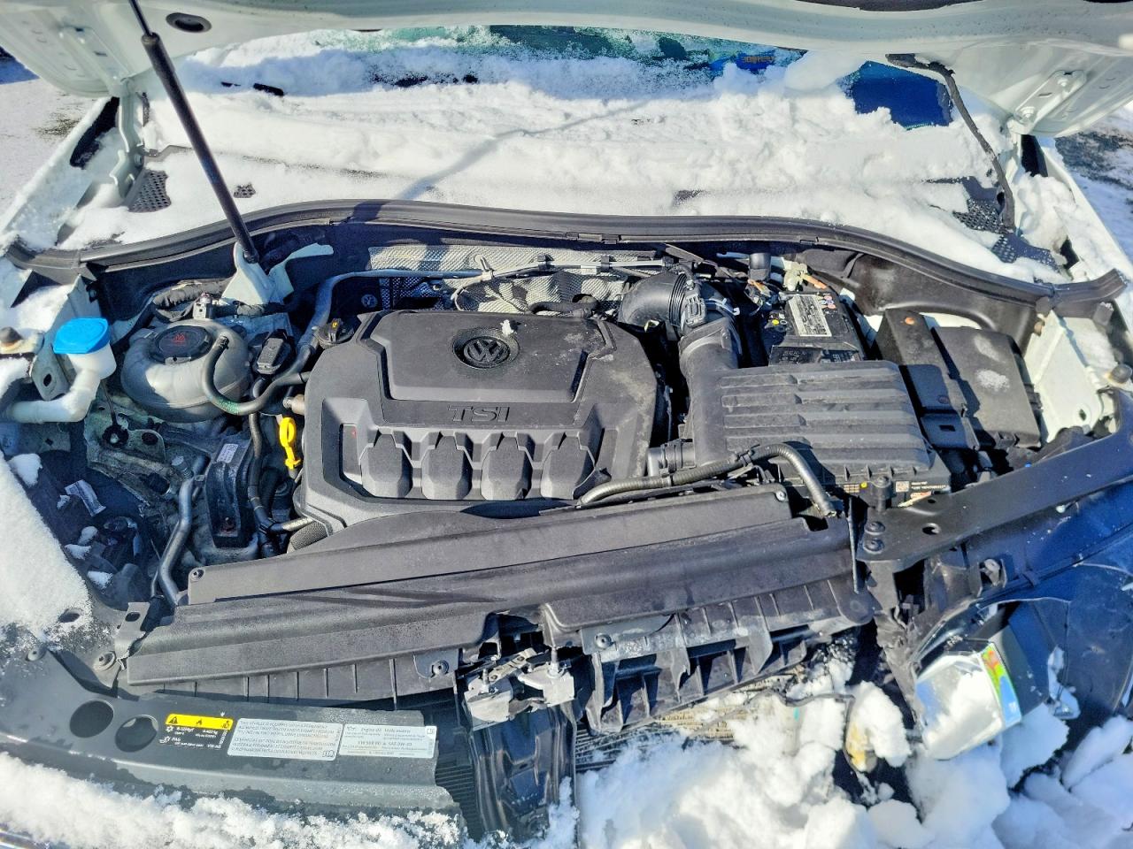 2021 VOLKSWAGEN TIGUAN SE photo 12