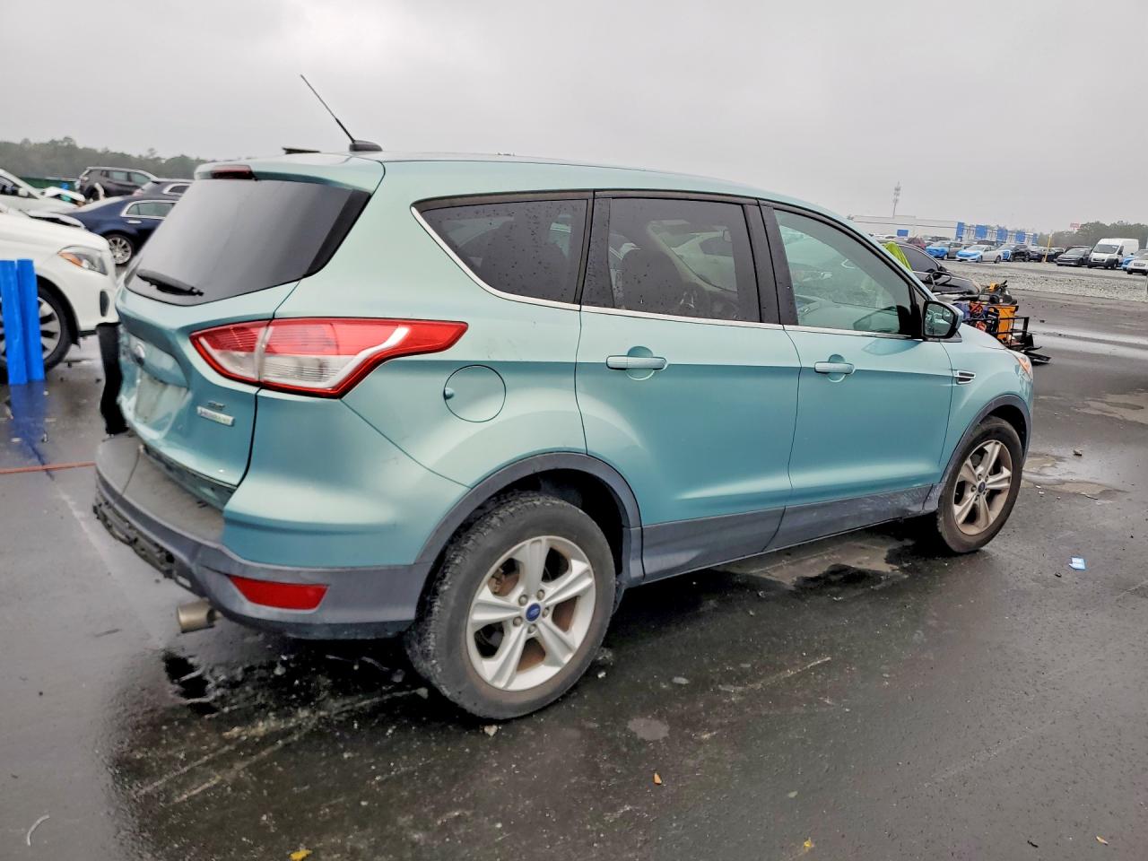2013 FORD ESCAPE SE photo 5