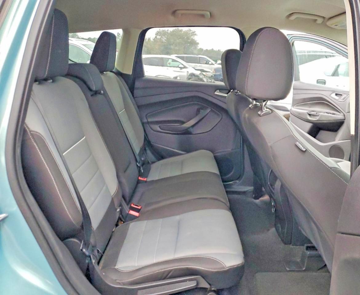 2013 FORD ESCAPE SE photo 21