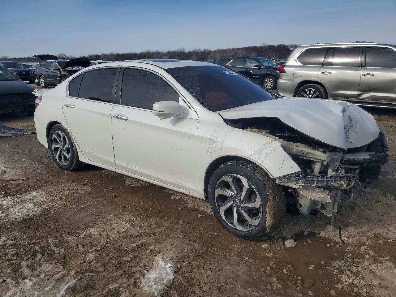 2017 HONDA ACCORD EXL photo 4