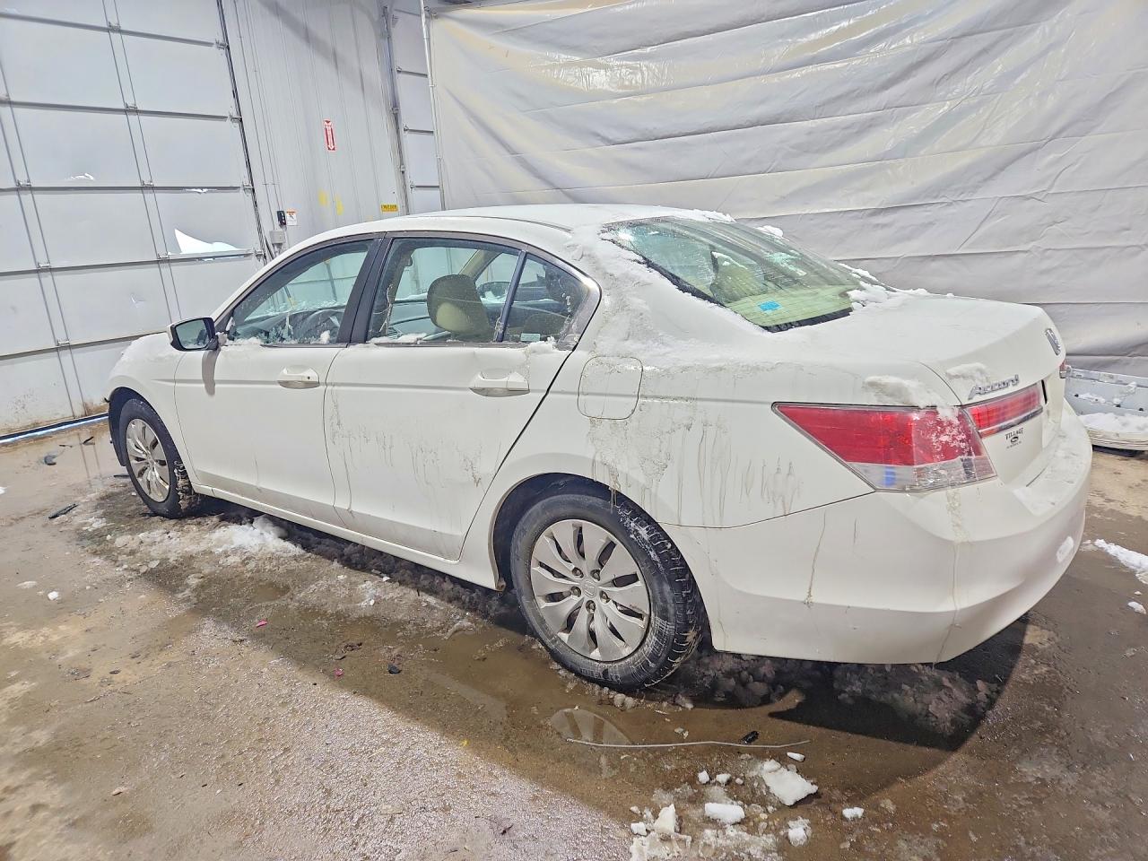 2012 HONDA ACCORD LX photo 2