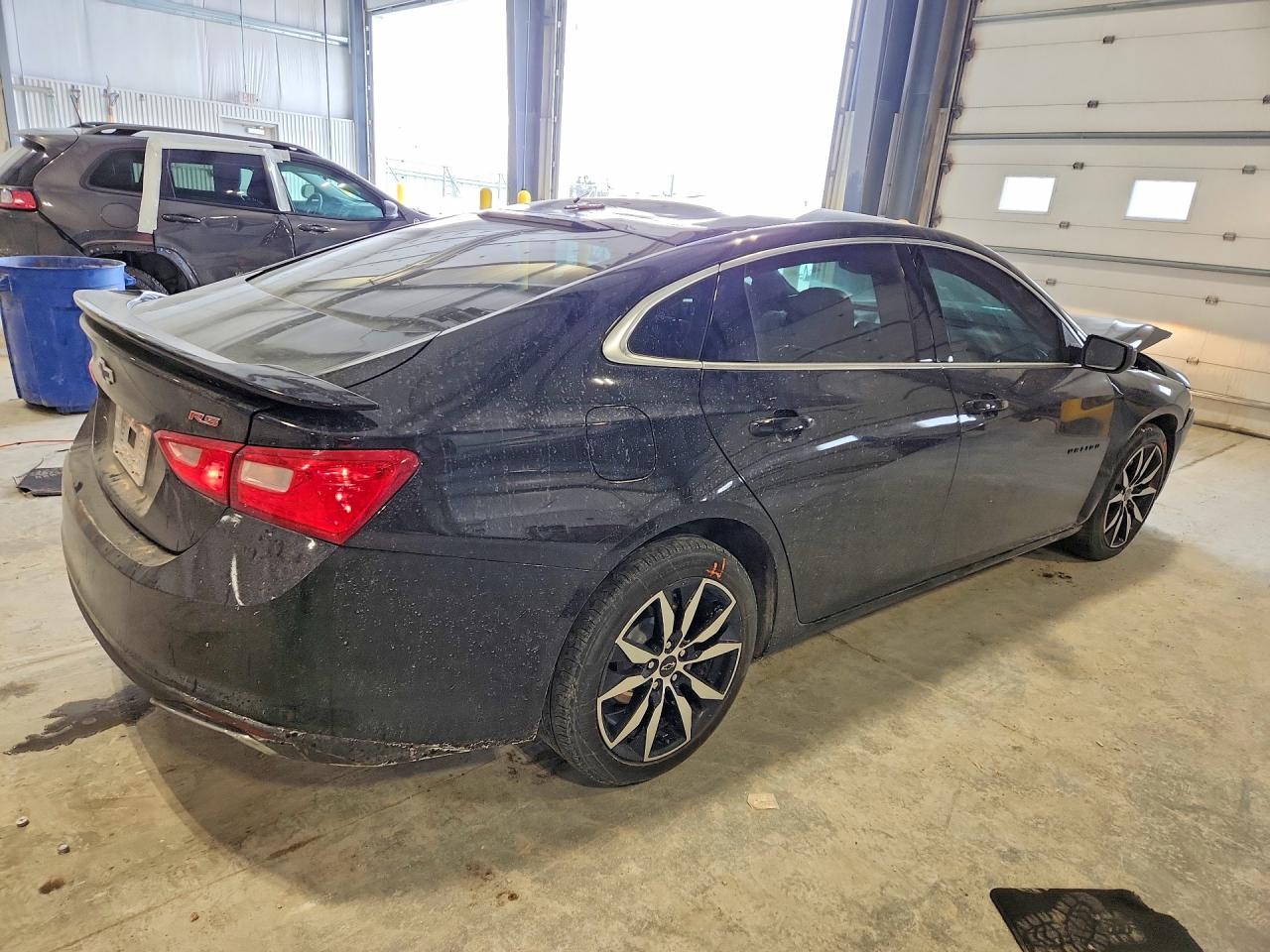 2022 CHEVROLET MALIBU RS photo 3