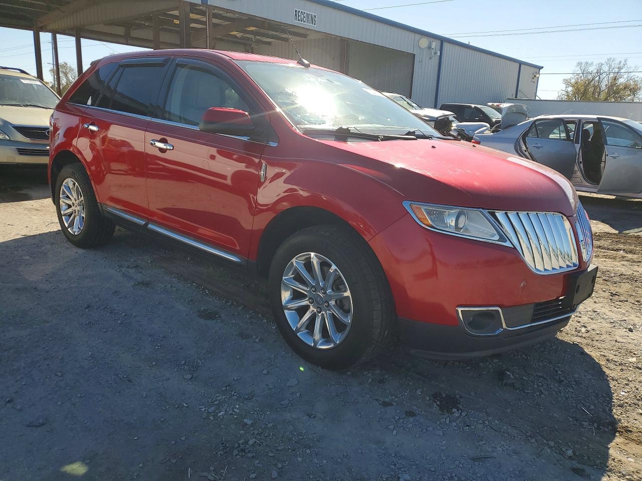 2011 LINCOLN MKX photo 10