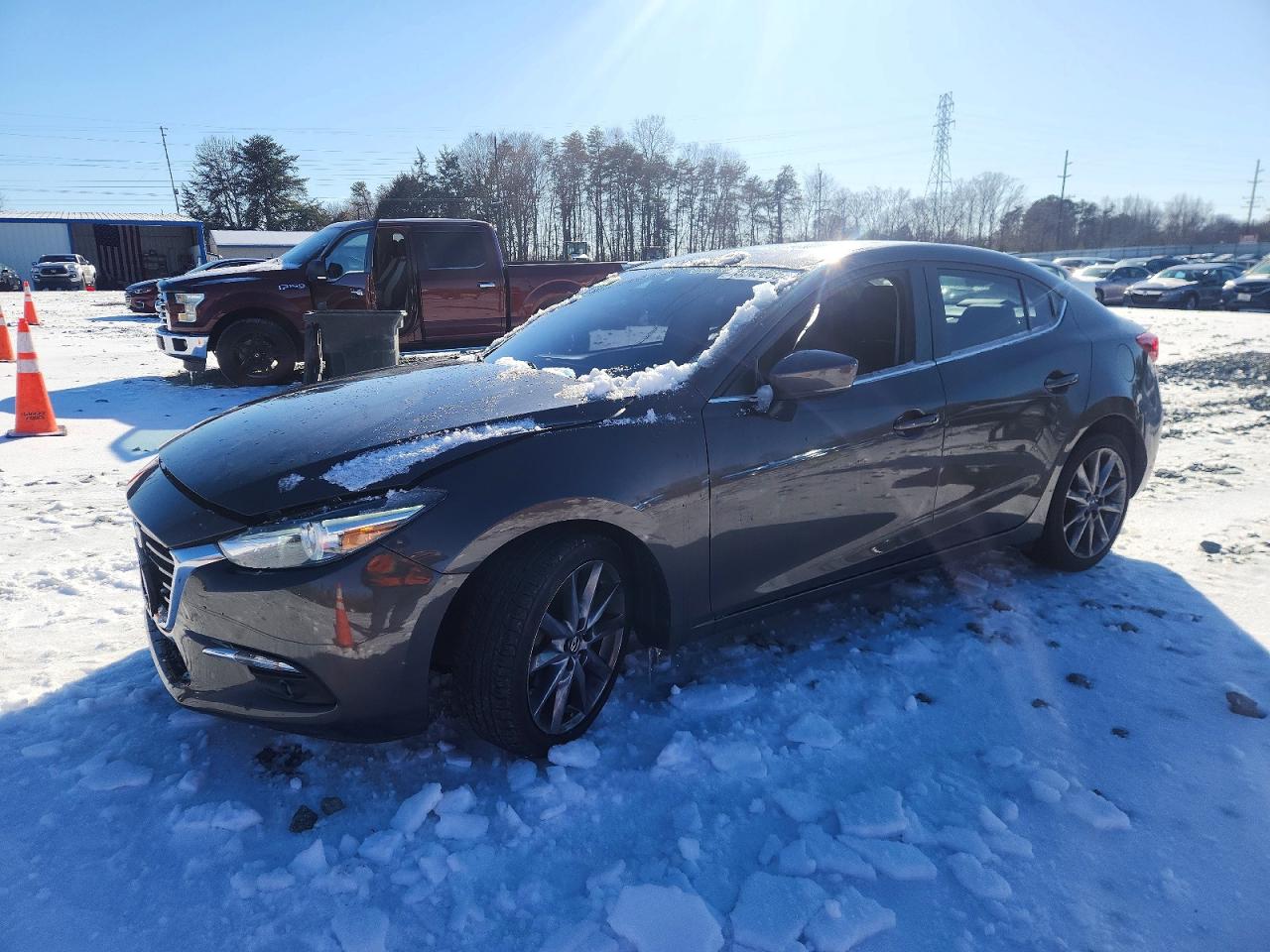 2018 MAZDA 3