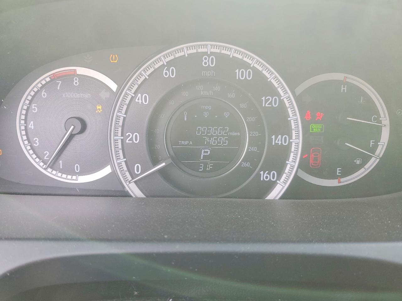 2017 HONDA ACCORD LX photo 9