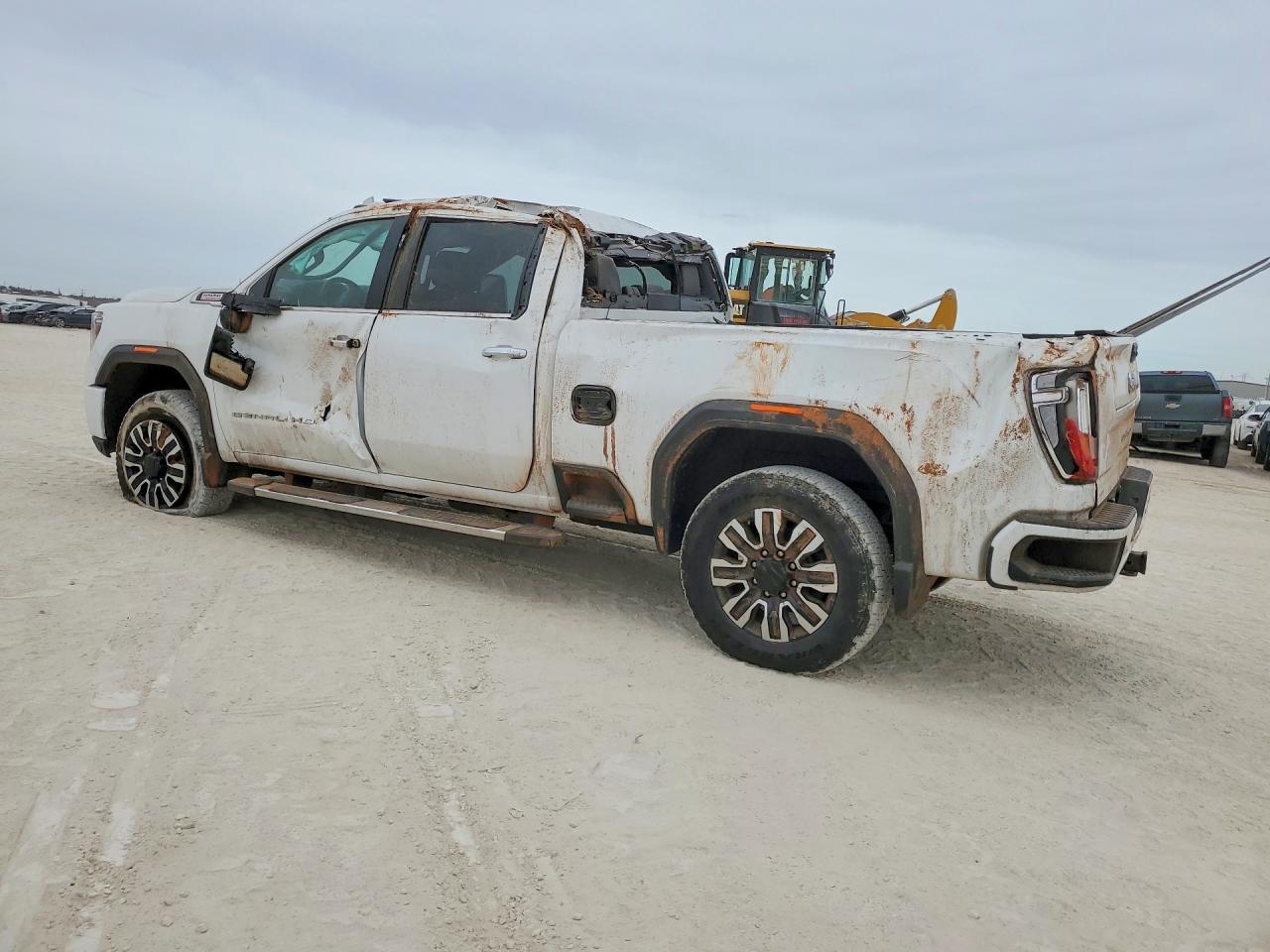 2021 GMC SIERRA K2500 DENALI photo 4
