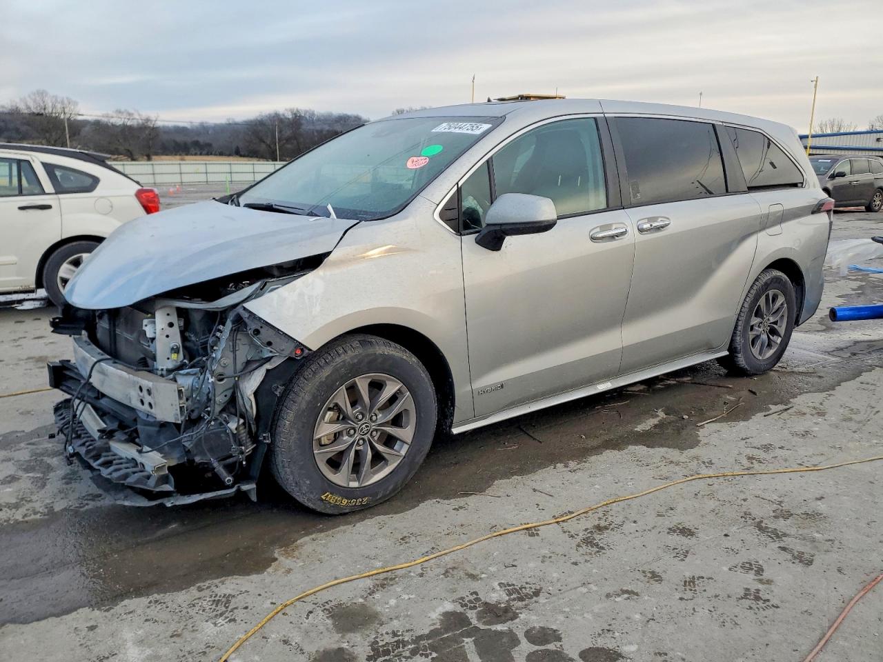 2021 TOYOTA SIENNA
