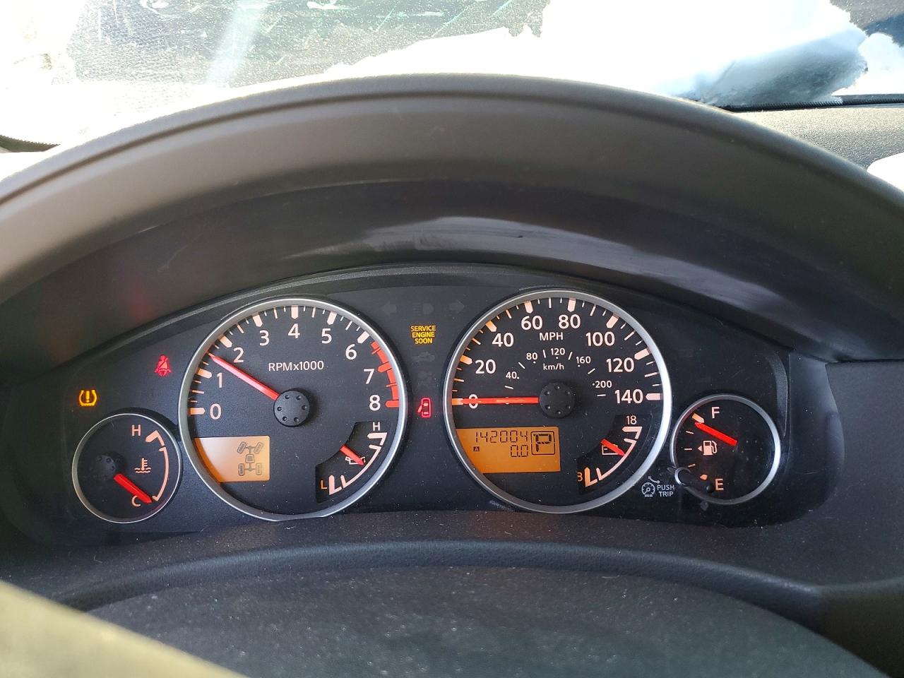 2011 NISSAN PATHFINDER S photo 9