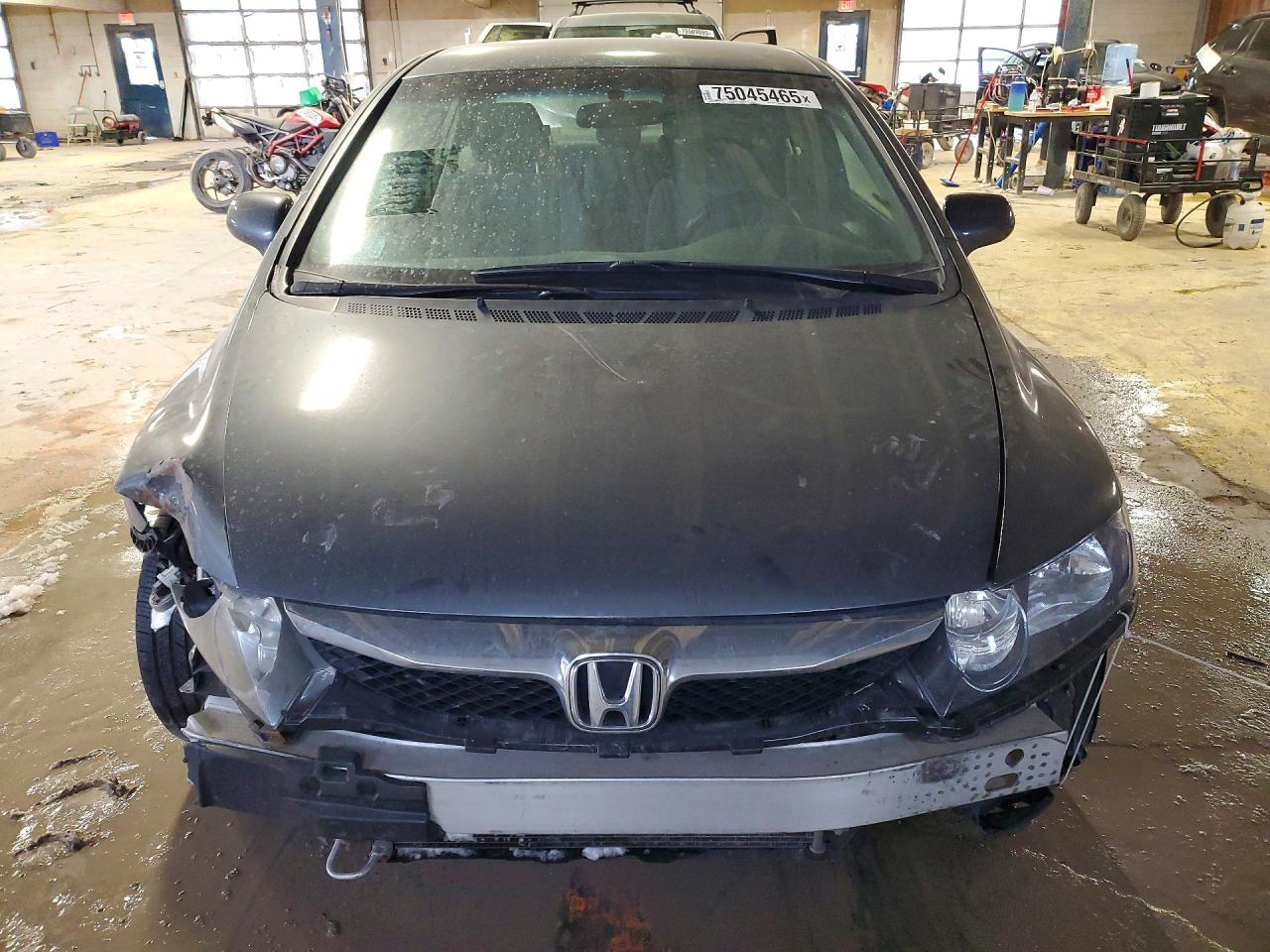 2011 HONDA CIVIC LX photo 5