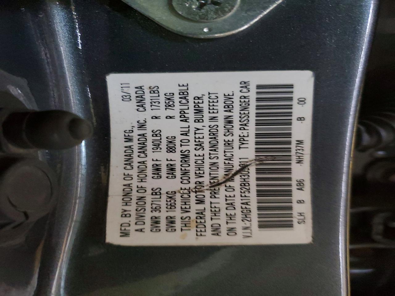 2011 HONDA CIVIC LX photo 12