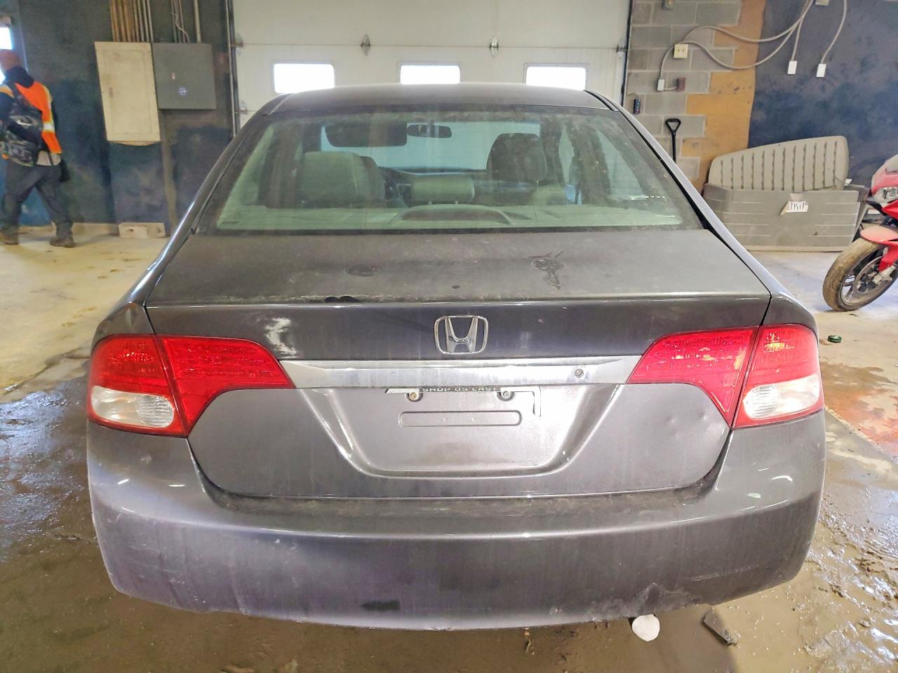 2011 HONDA CIVIC LX photo 6