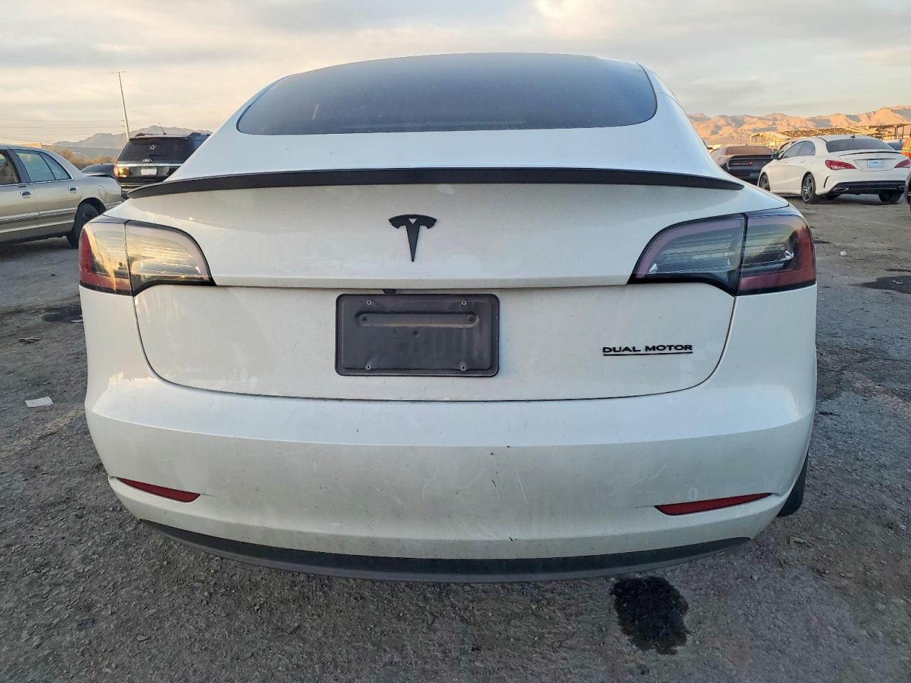 2023 TESLA MODEL 3 photo 6