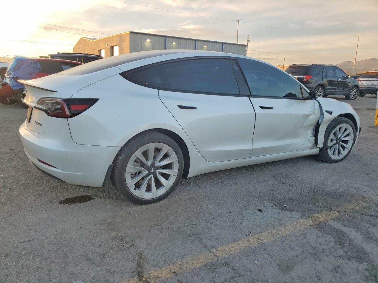 2023 TESLA MODEL 3 photo 3