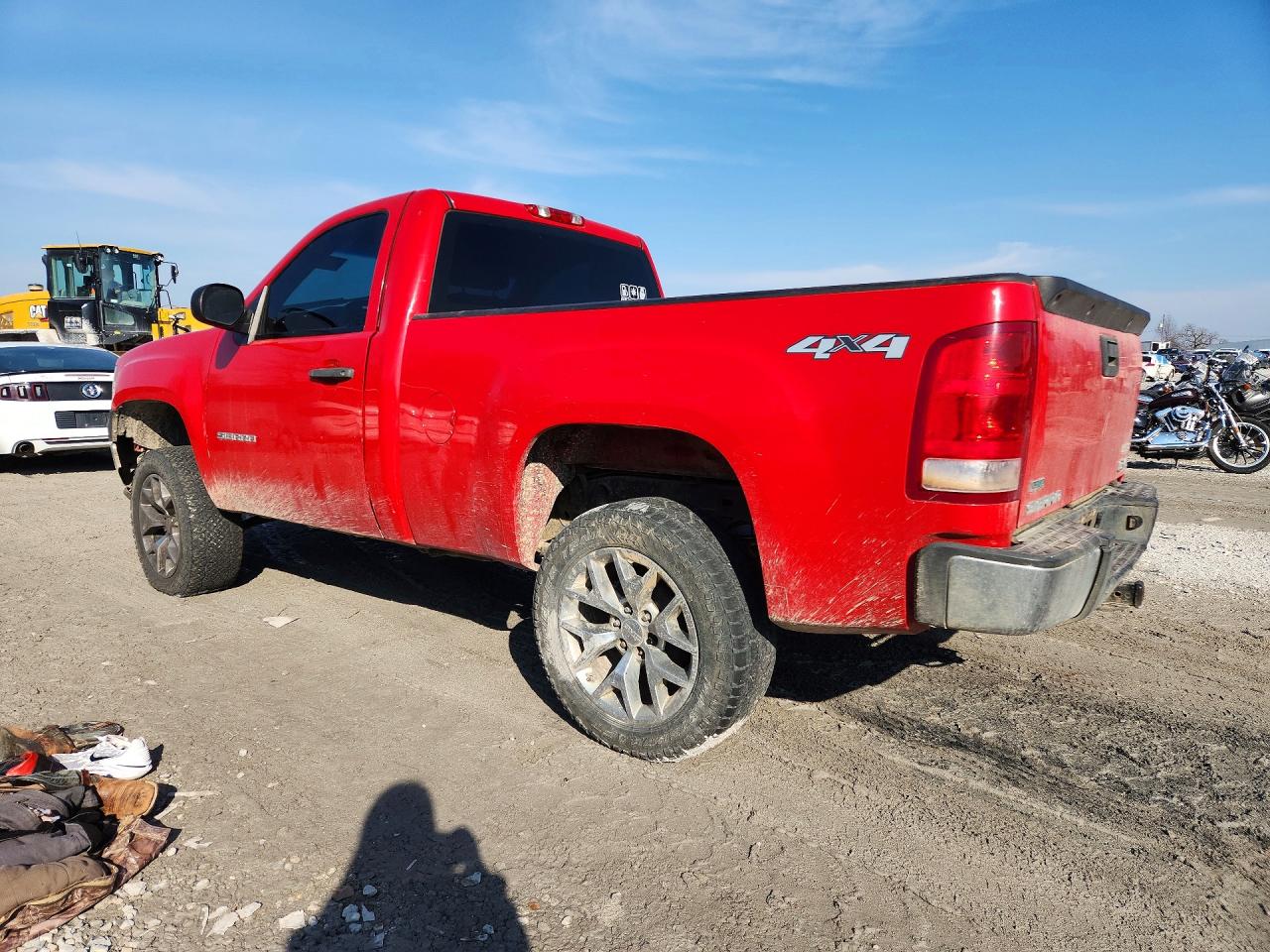 2011 GMC SIERRA K1500 photo 2