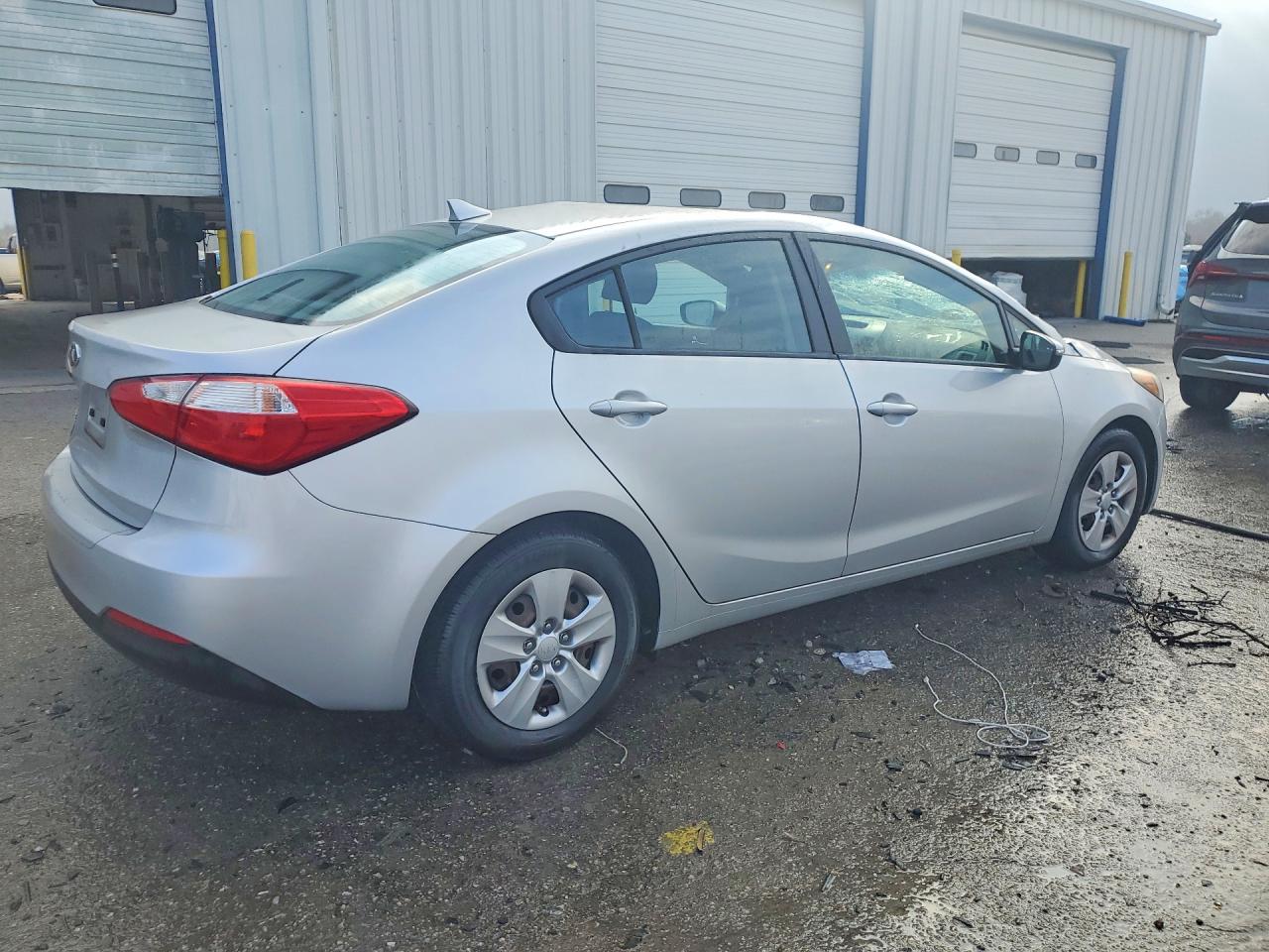 2015 KIA FORTE LX photo 3
