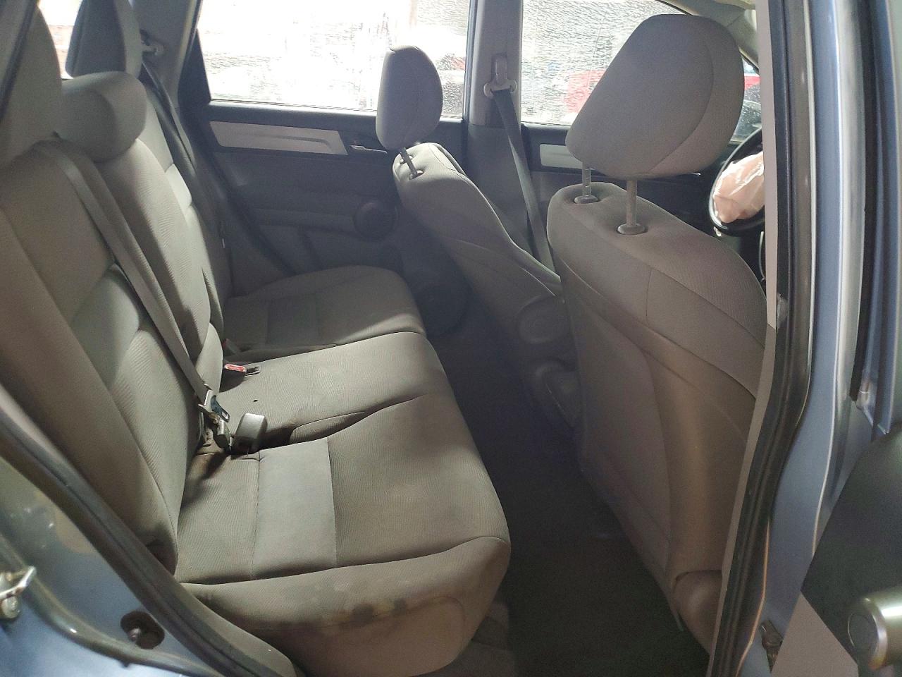 2011 HONDA CR-V LX photo 31