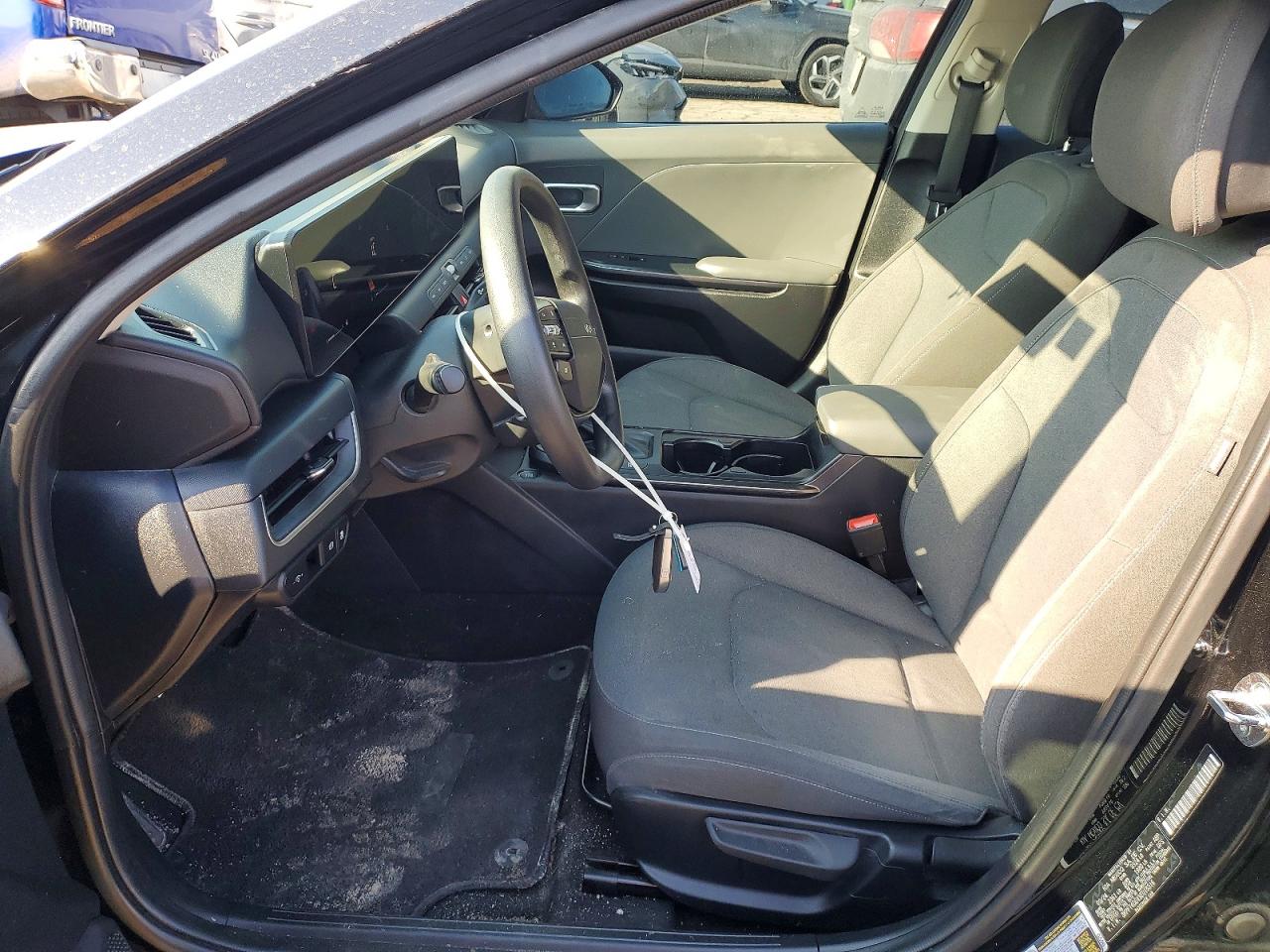 2025 KIA K4 LXS photo 19