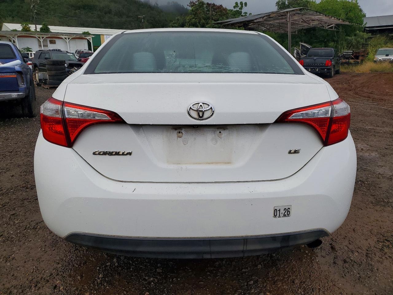 2015 TOYOTA COROLLA L photo 6