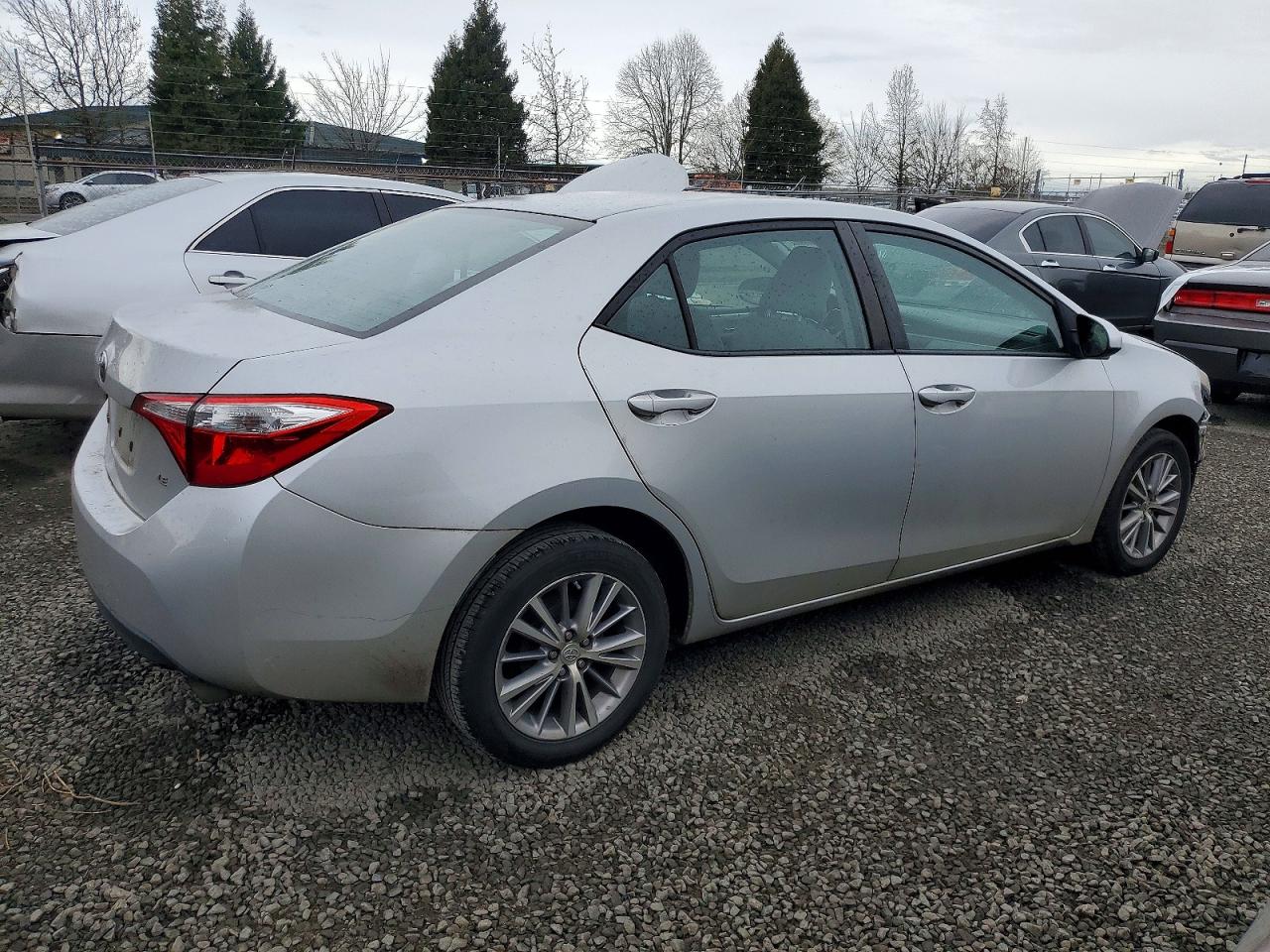 2014 TOYOTA COROLLA LE PLUS photo 3