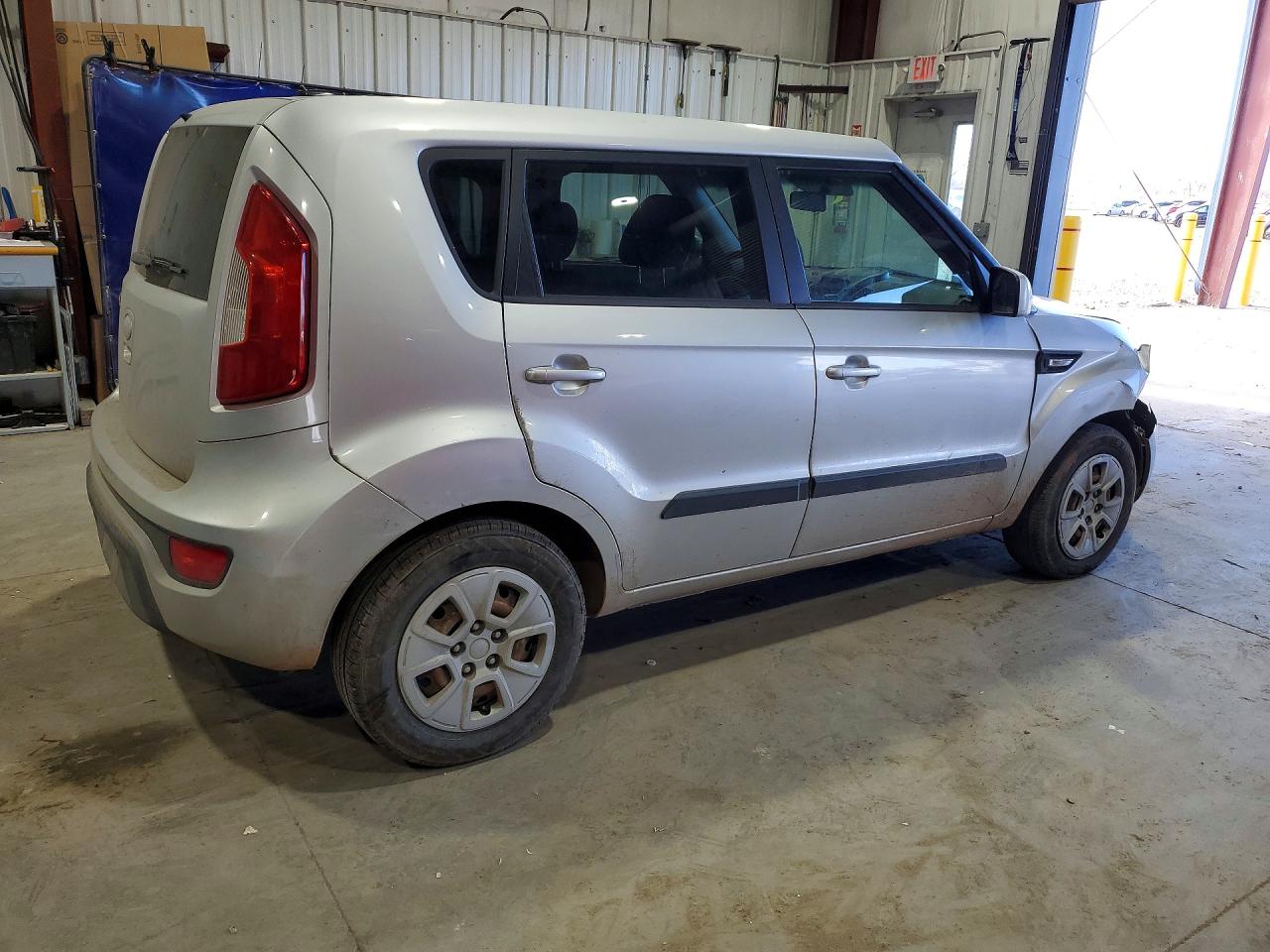 2013 KIA SOUL BASE photo 3