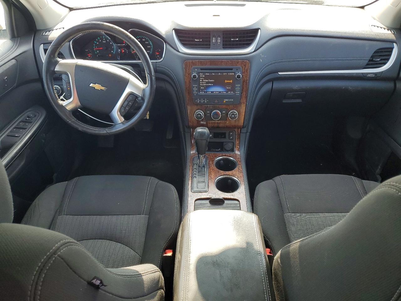2014 CHEVROLET TRAVERSE LT photo 8