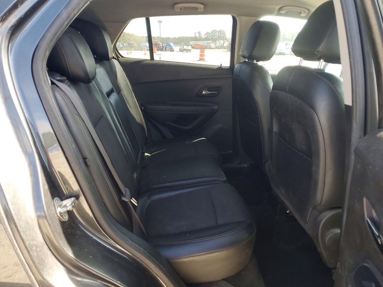2018 CHEVROLET TRAX 1LT photo 21