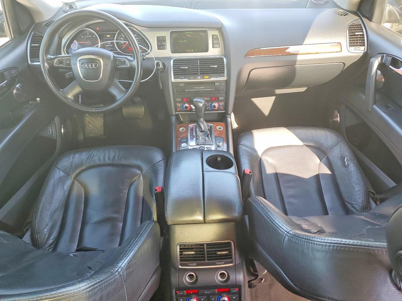 2010 AUDI Q7 photo 22