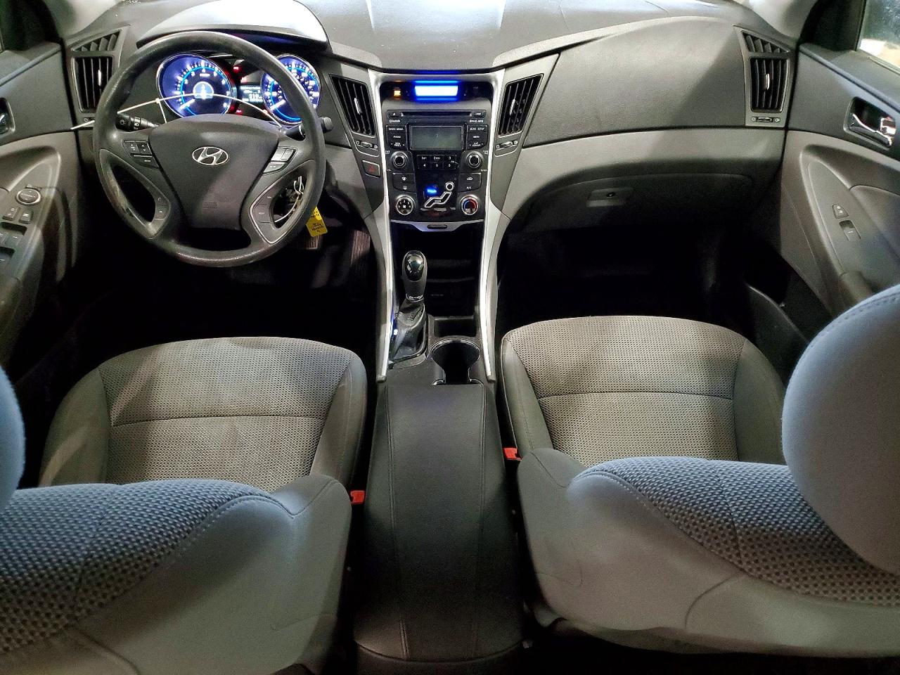 2013 HYUNDAI SONATA GLS photo 8