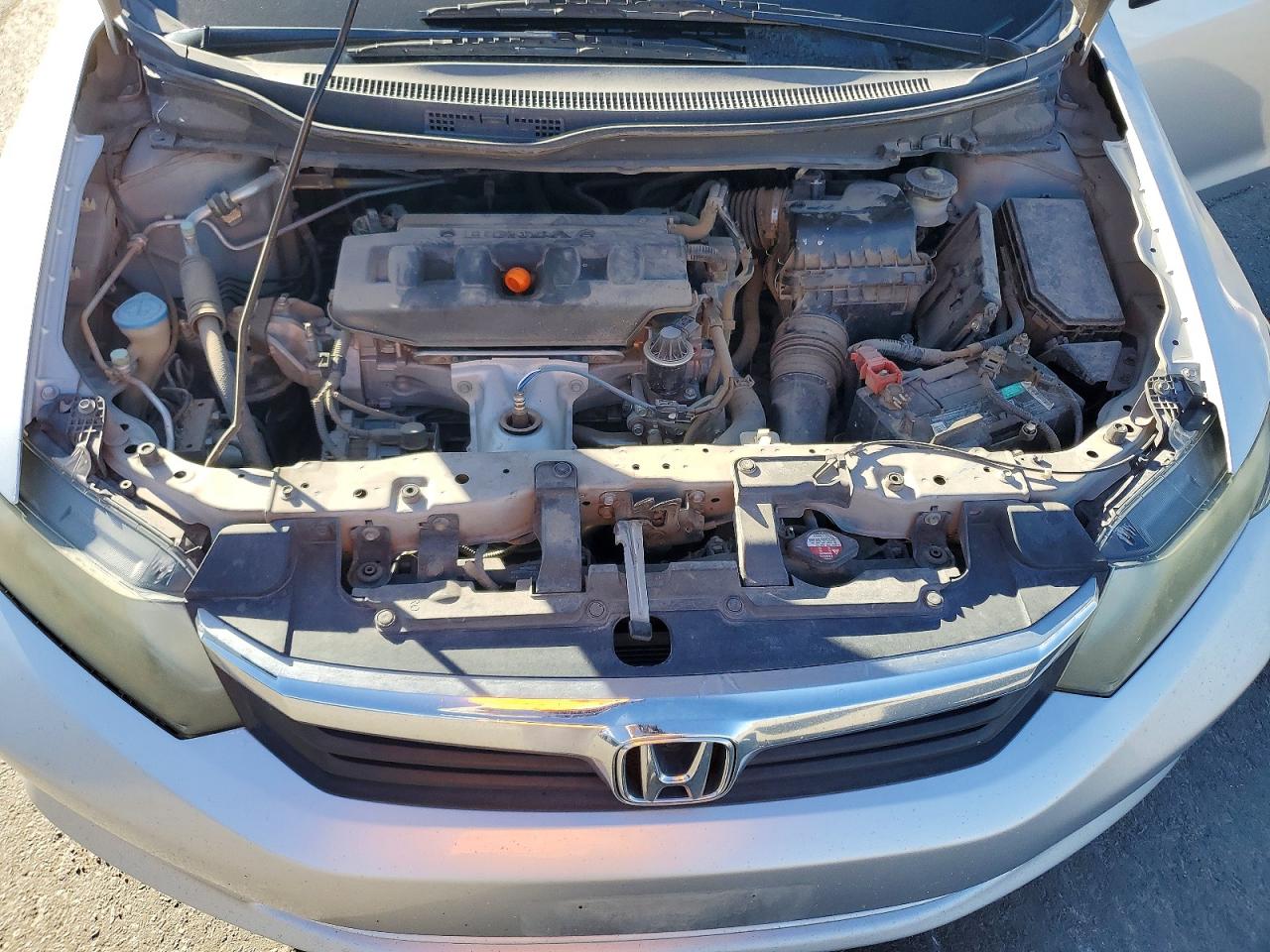 2012 HONDA CIVIC LX photo 21