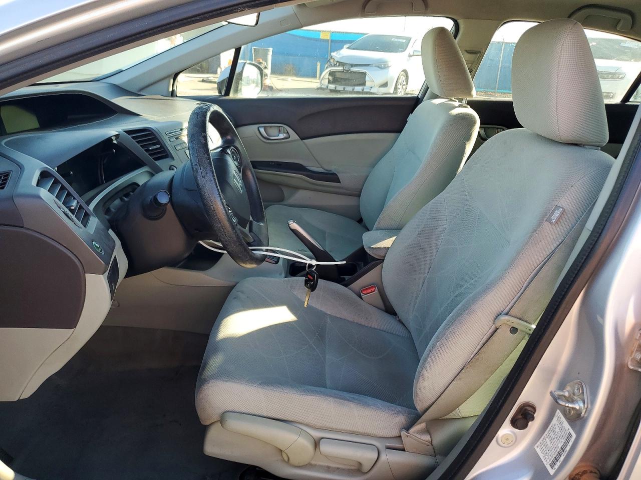 2012 HONDA CIVIC LX photo 13