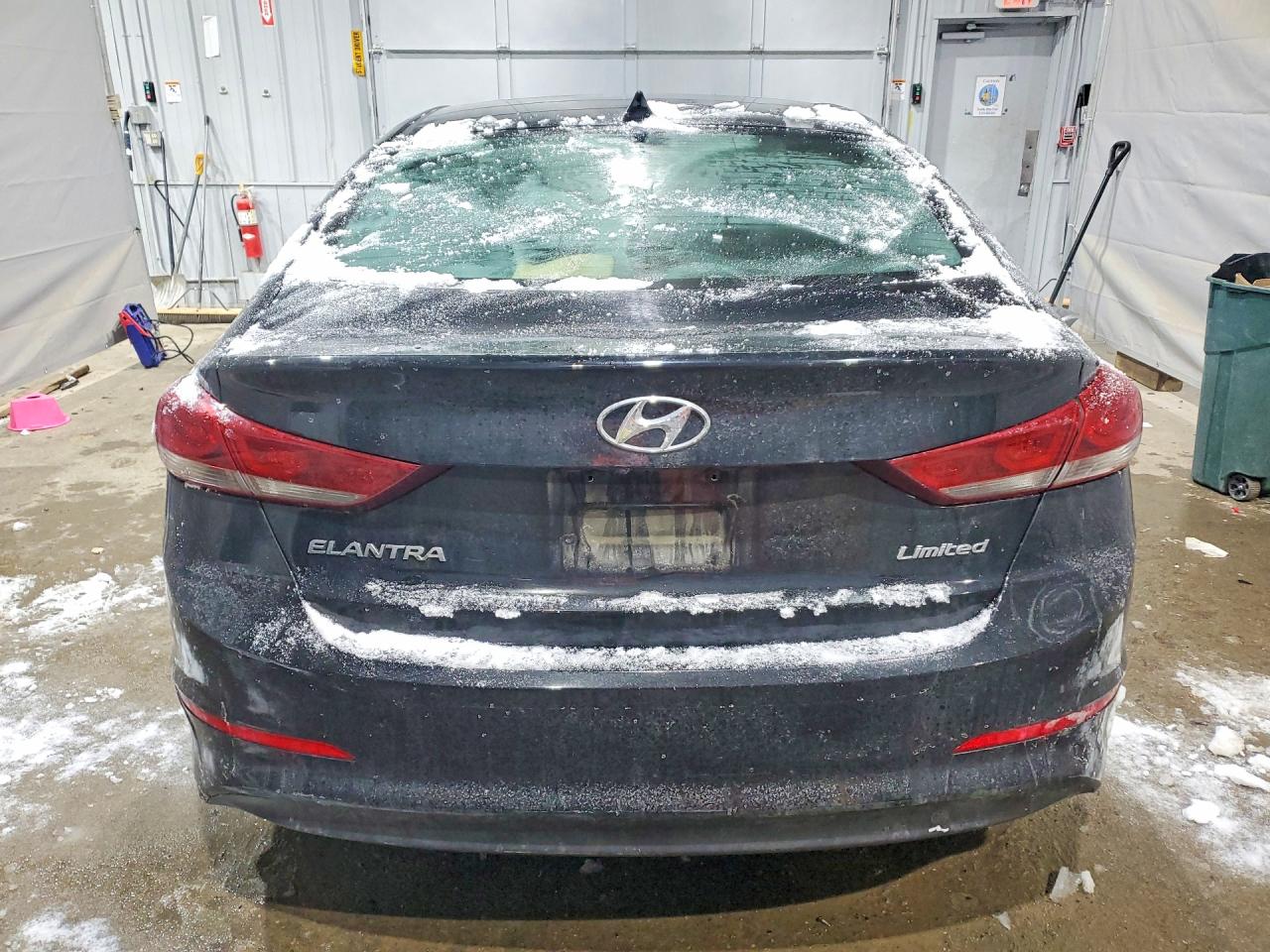 2017 HYUNDAI ELANTRA LIMITED photo 11