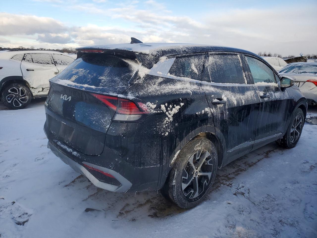 2023 KIA SPORTAGE EX photo 7