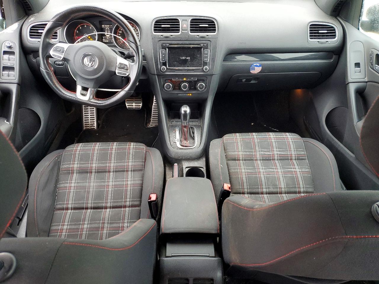 2012 VOLKSWAGEN GTI photo 8