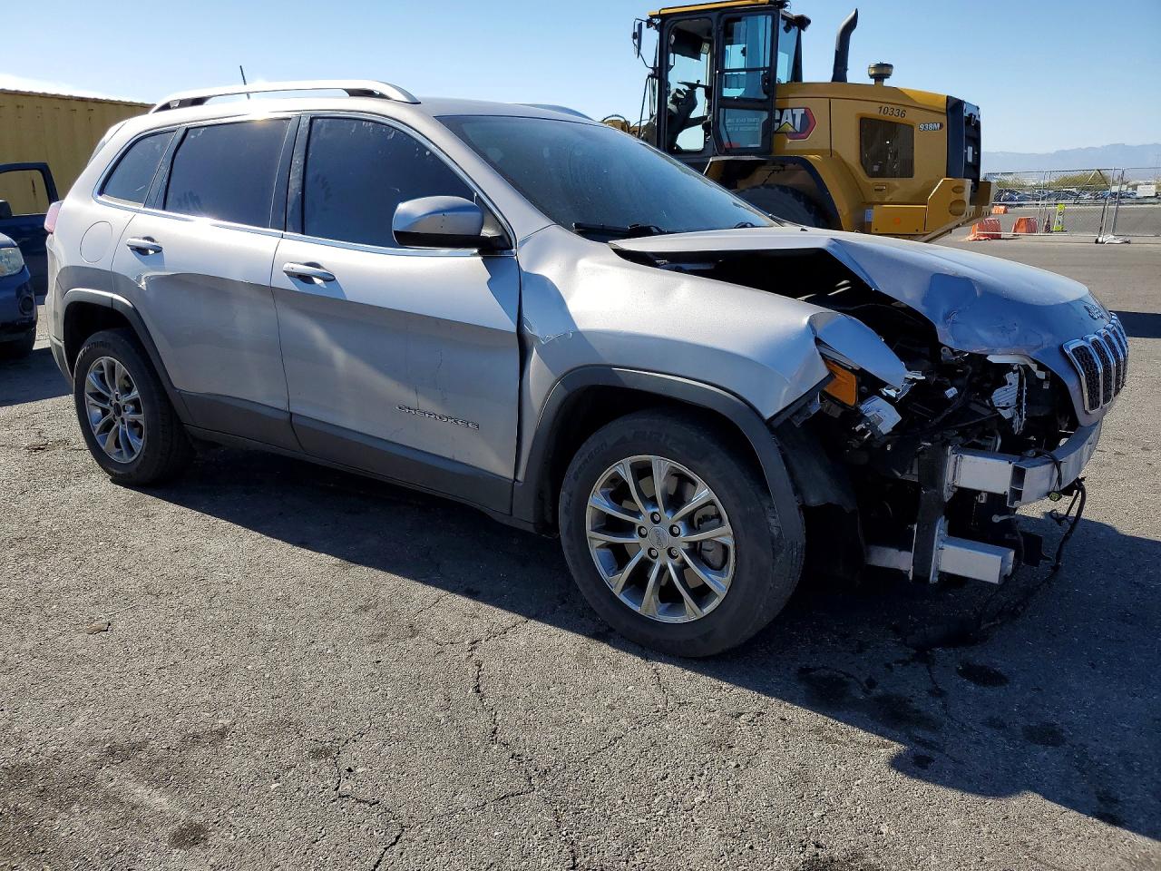 2019 JEEP CHEROKEE LATITUDE PLUS photo 4