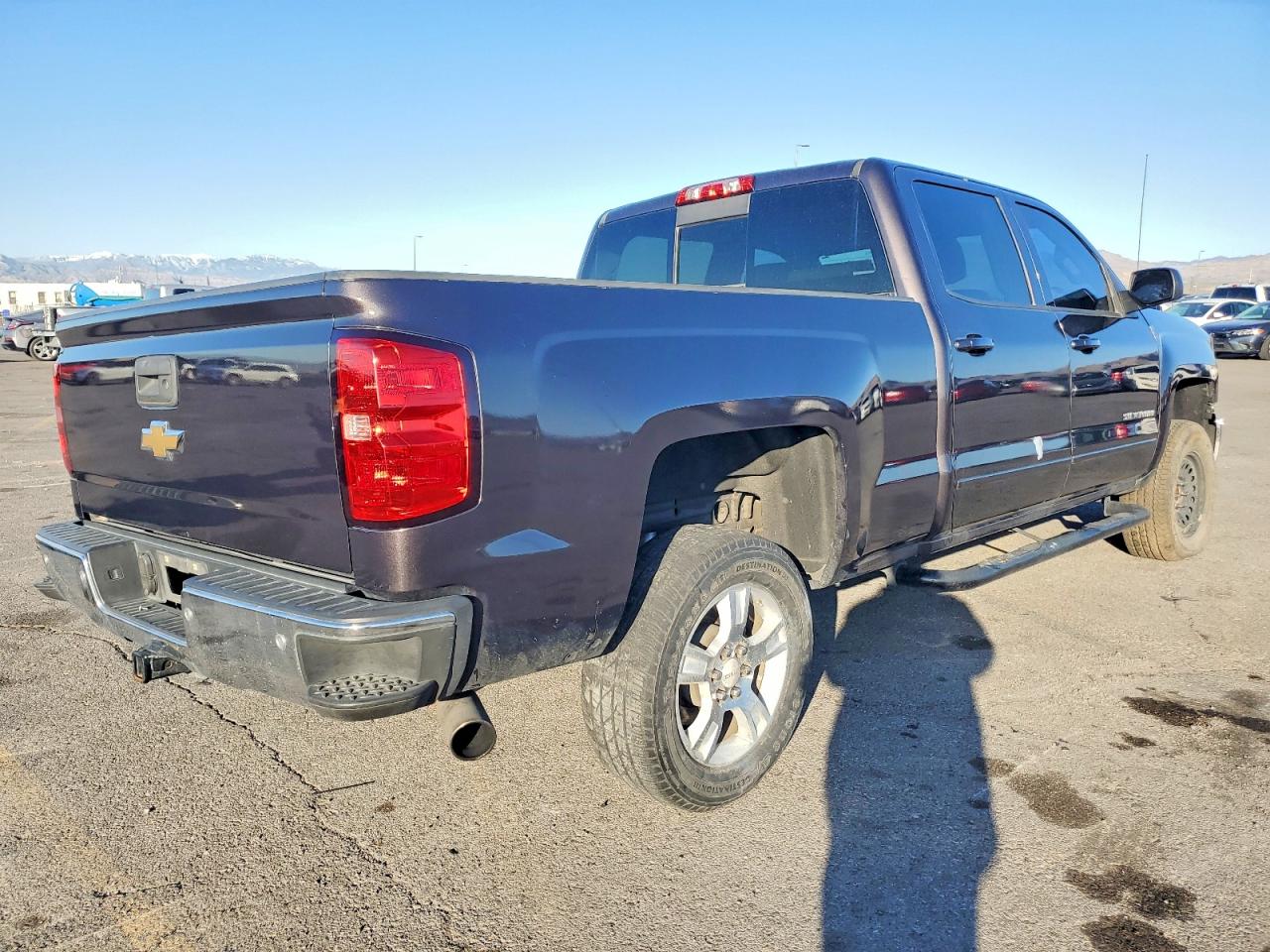 2015 CHEVROLET SILVERADO C1500 LT photo 3