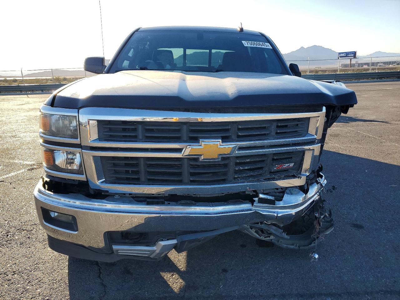 2015 CHEVROLET SILVERADO C1500 LT photo 5