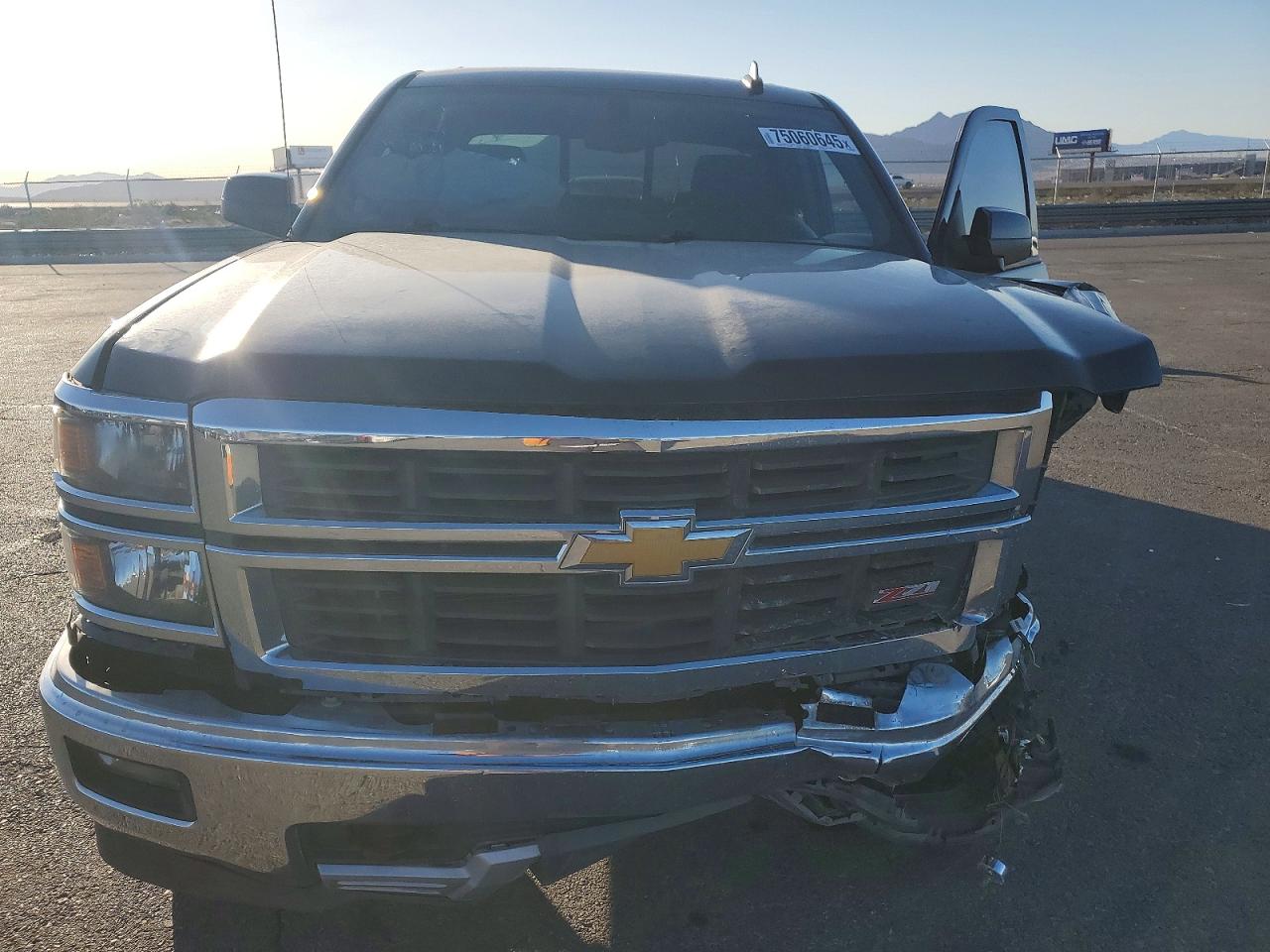 2015 CHEVROLET SILVERADO C1500 LT photo 11