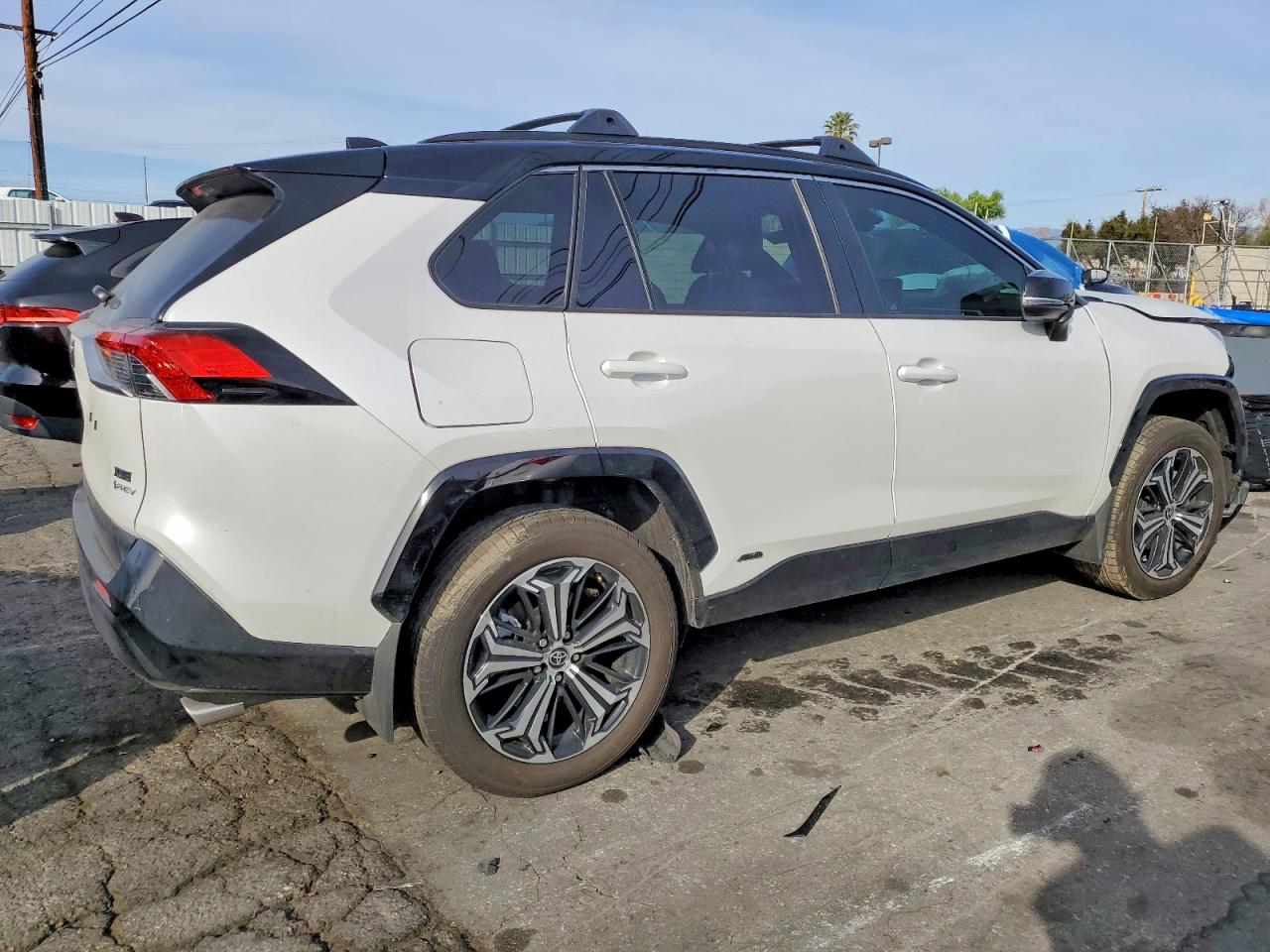 2025 TOYOTA RAV4 photo 3