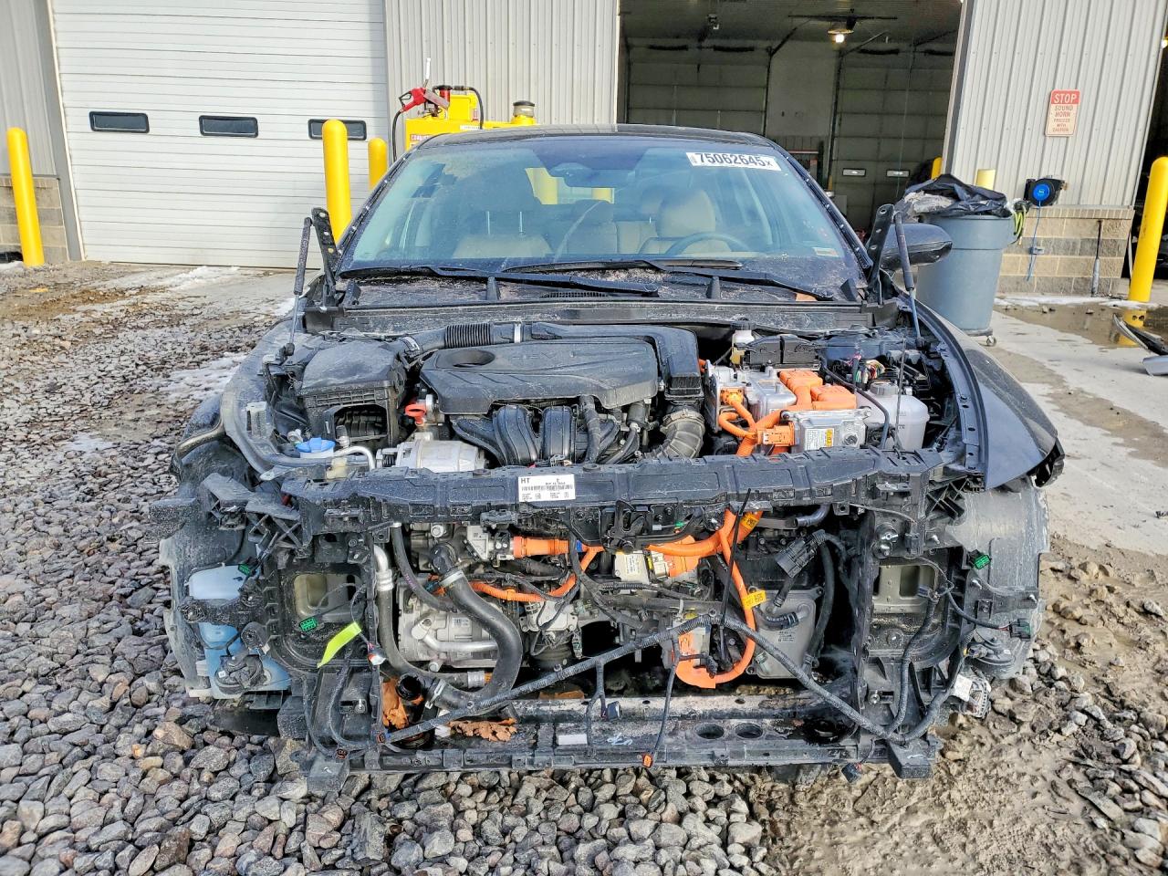 2024 HYUNDAI SONATA HYBRID photo 5