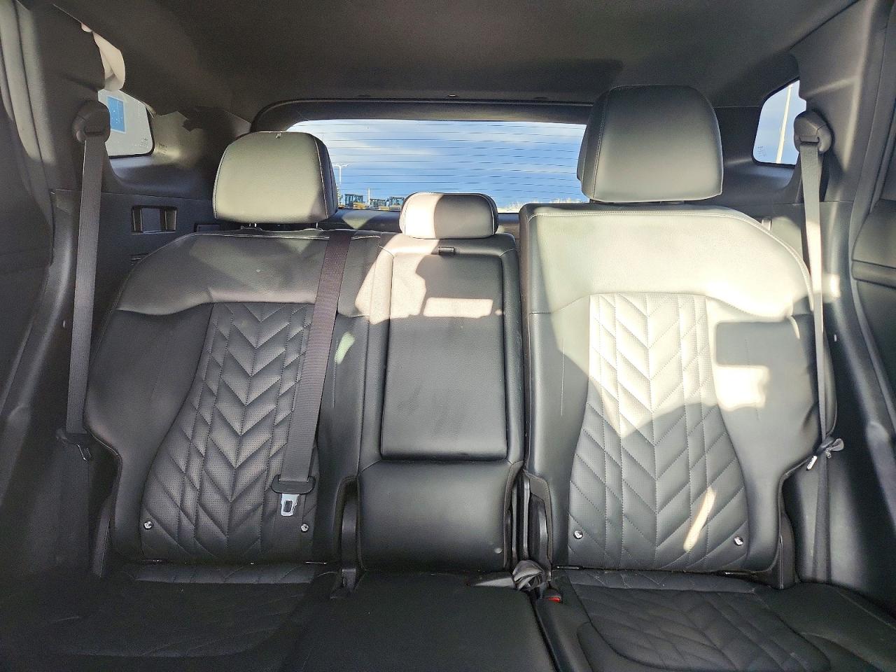 2023 KIA SPORTAGE X-LINE photo 28