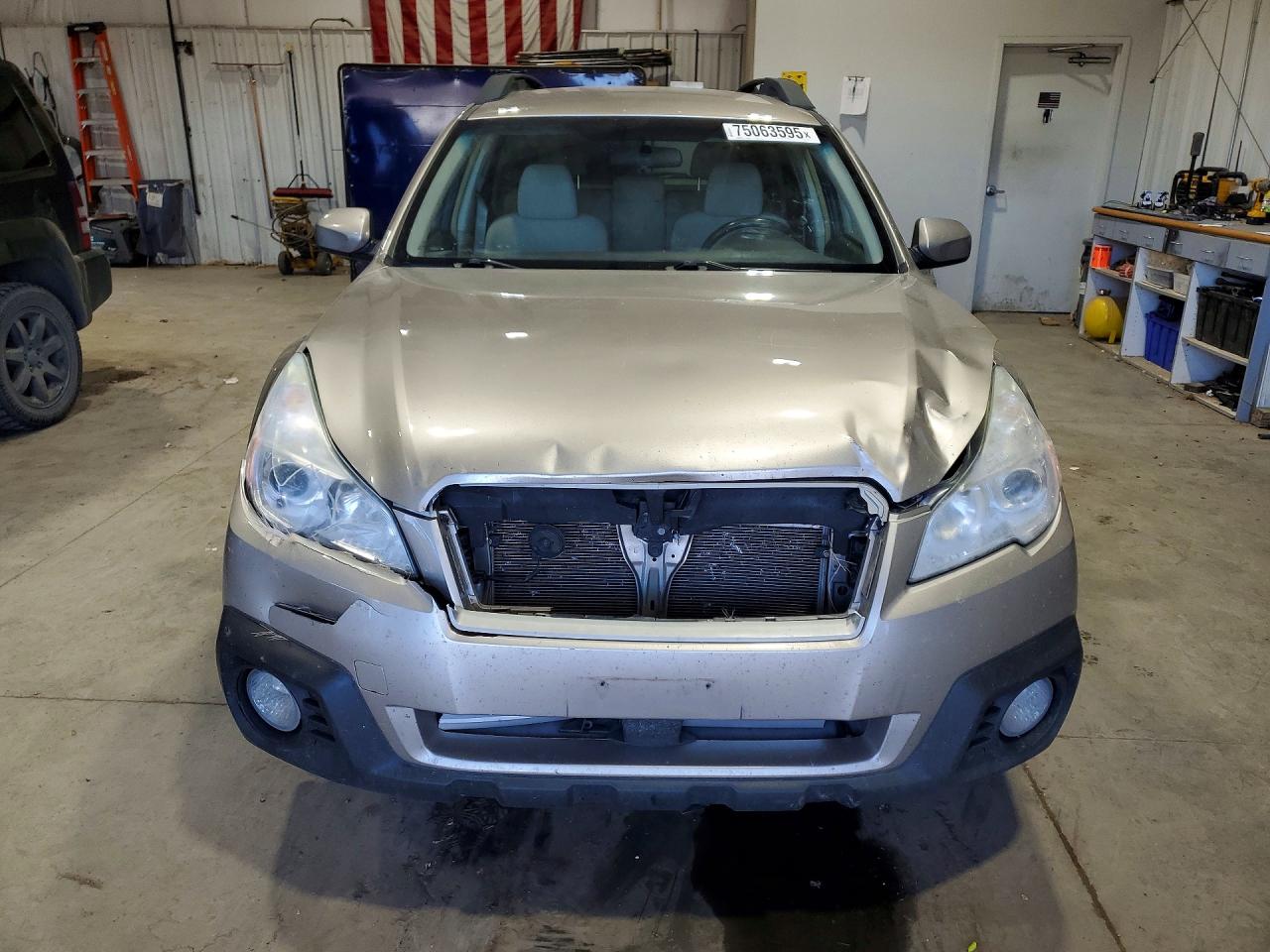 2014 SUBARU OUTBACK 2.5I PREMIUM photo 5