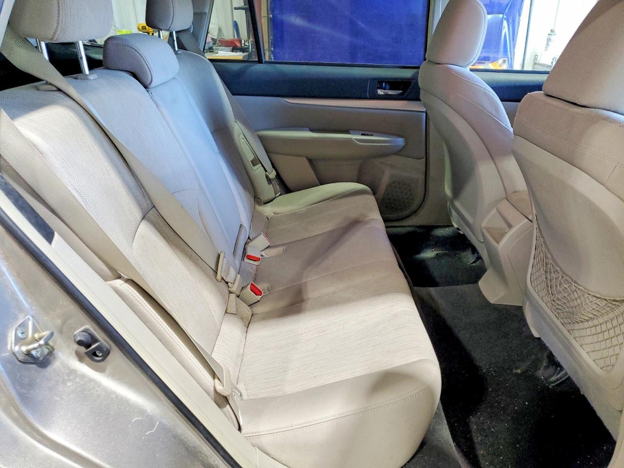 2014 SUBARU OUTBACK 2.5I PREMIUM photo 11