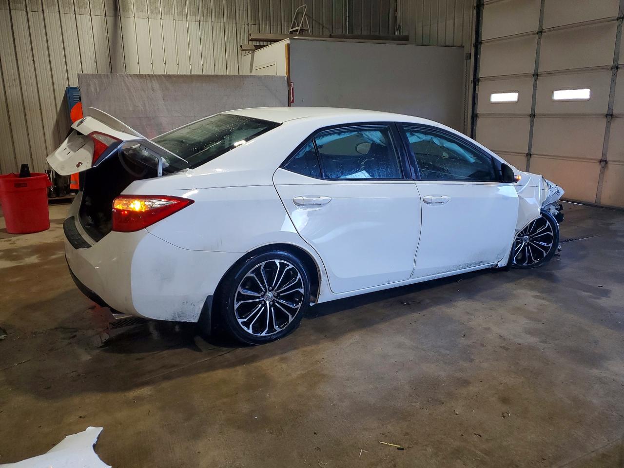 2016 TOYOTA COROLLA S PLUS photo 5